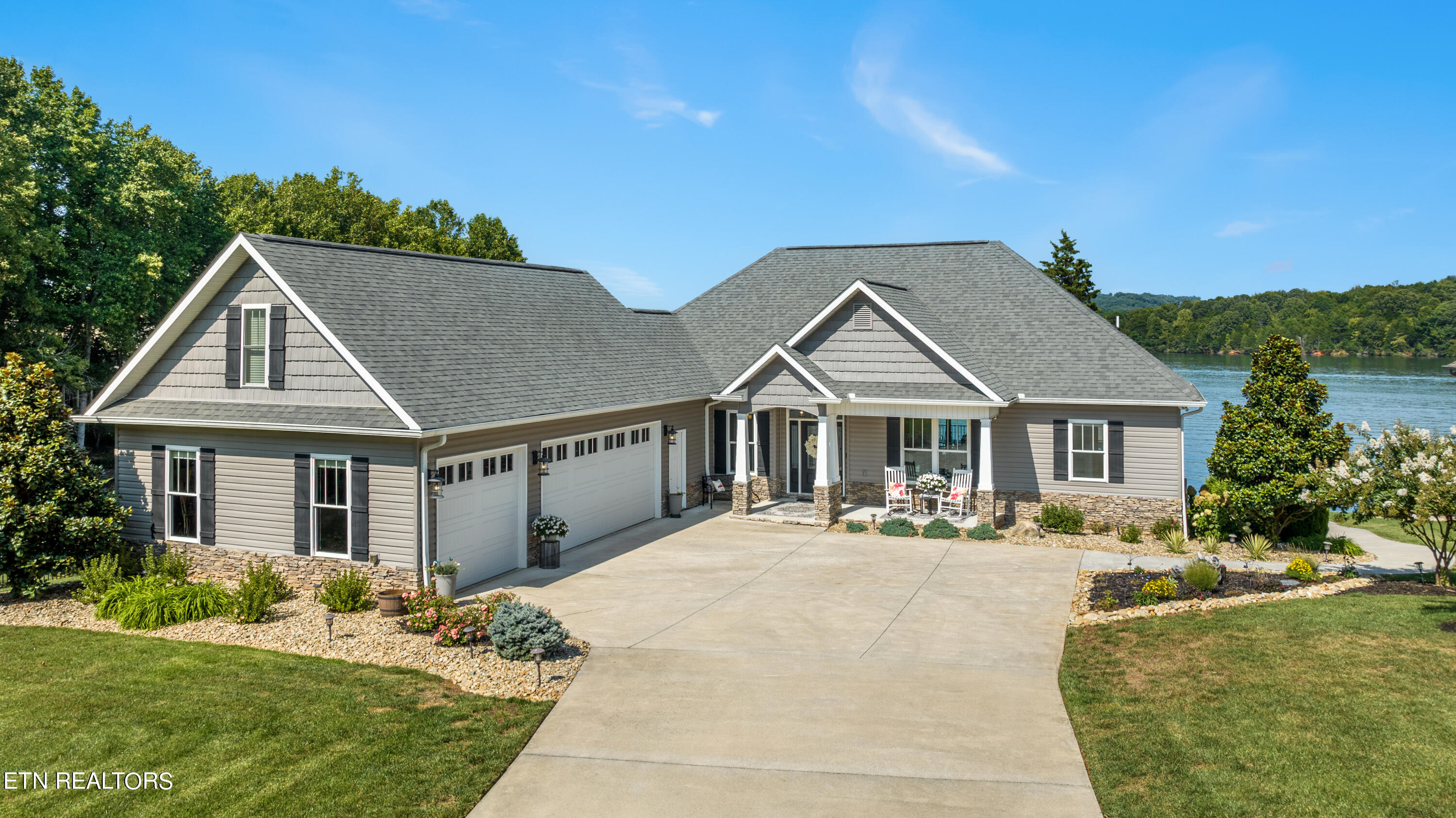 103 Okmulgee Place Loudon TN 37774