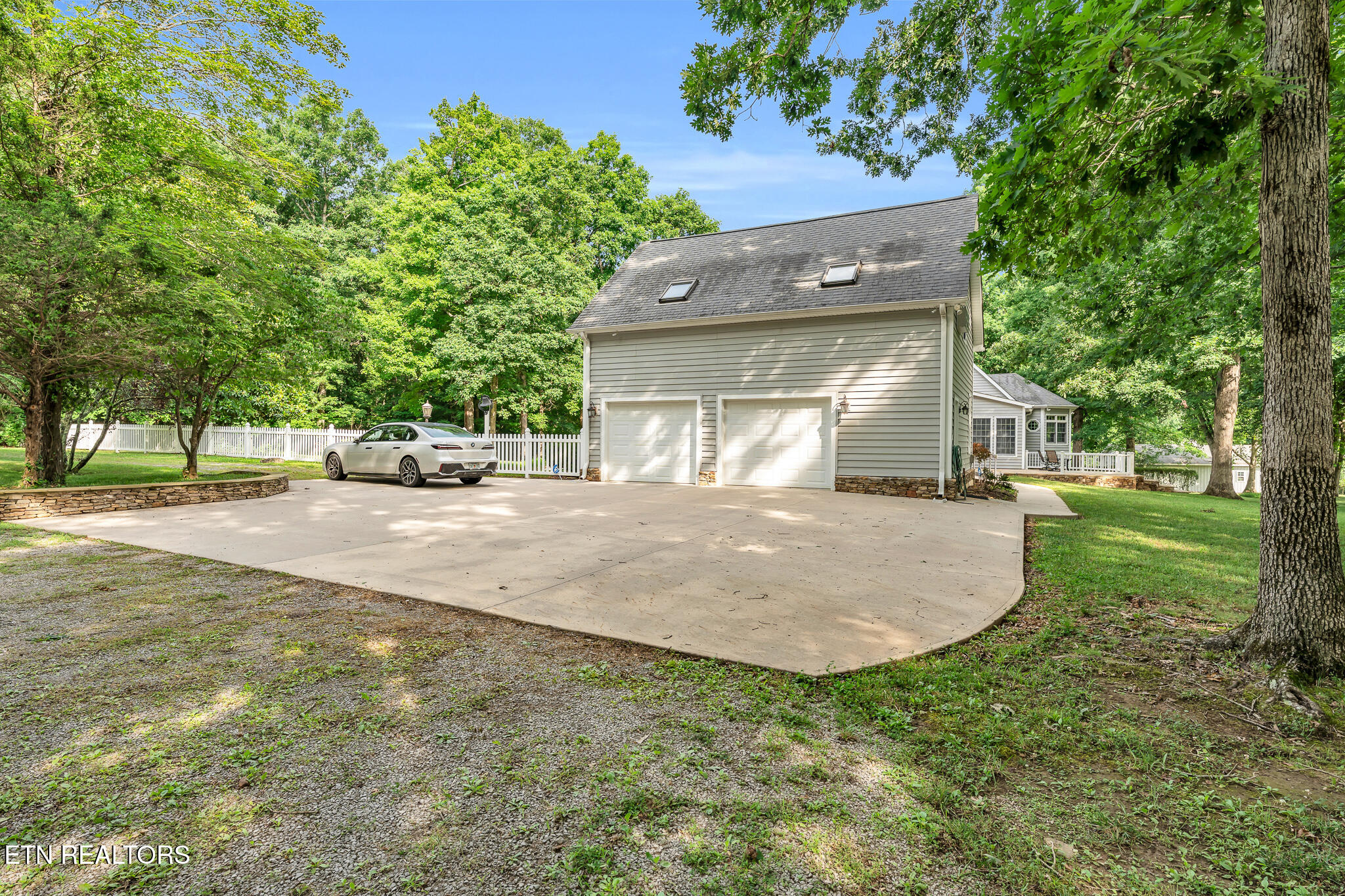 2570 Martha Washington Road Clarkrange TN 38553