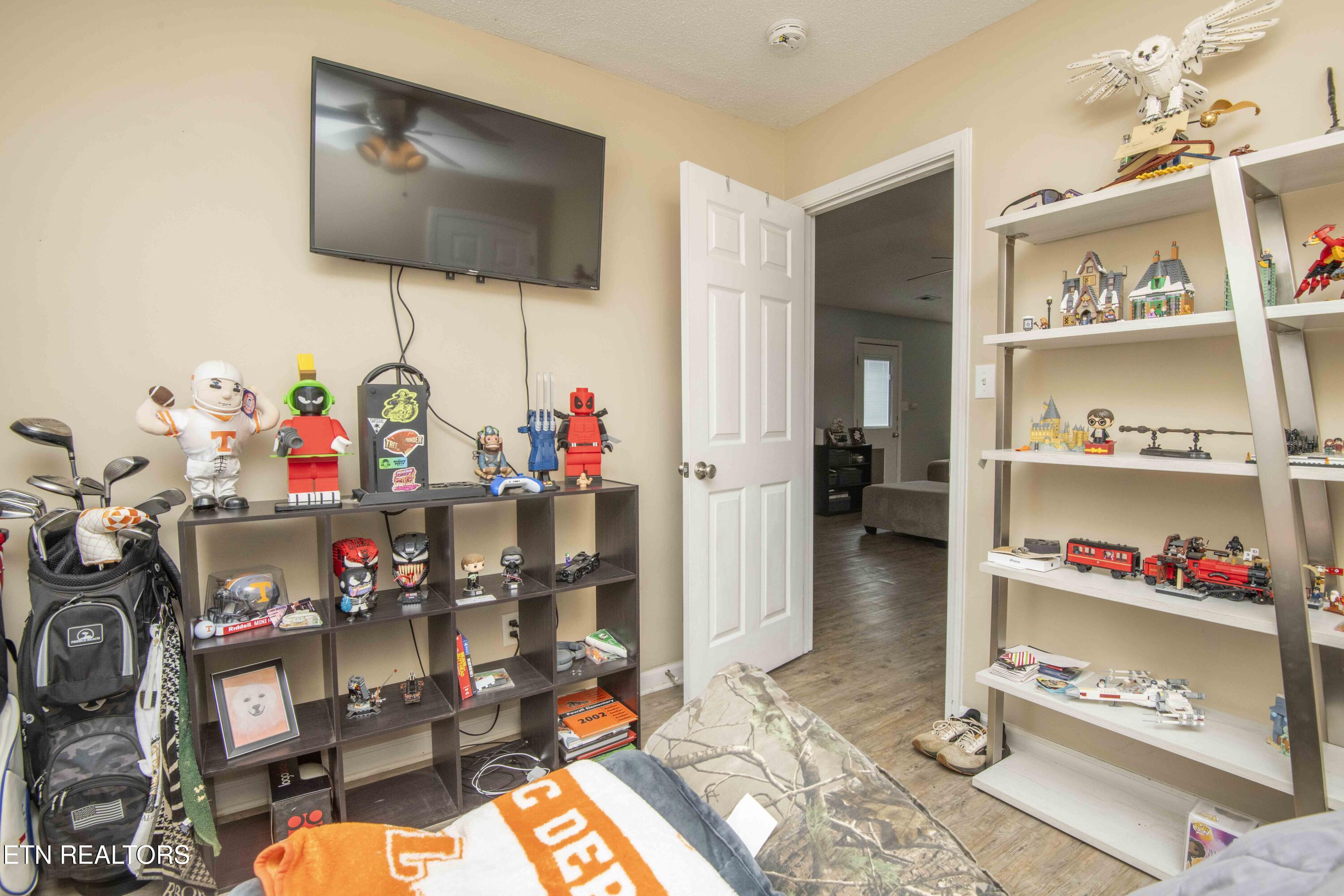 7532 Gary White Road Corryton TN 37721