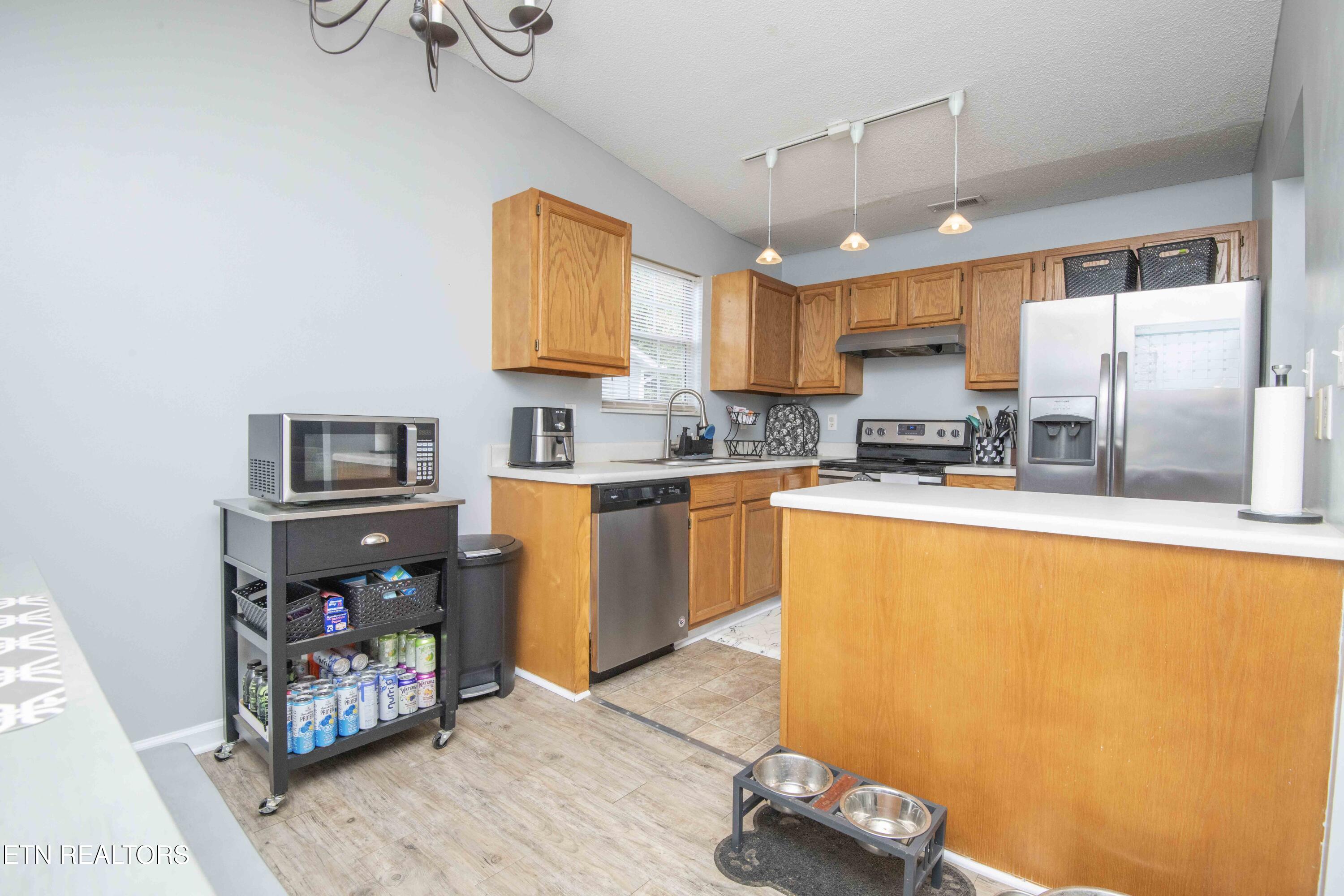 7532 Gary White Road Corryton TN 37721