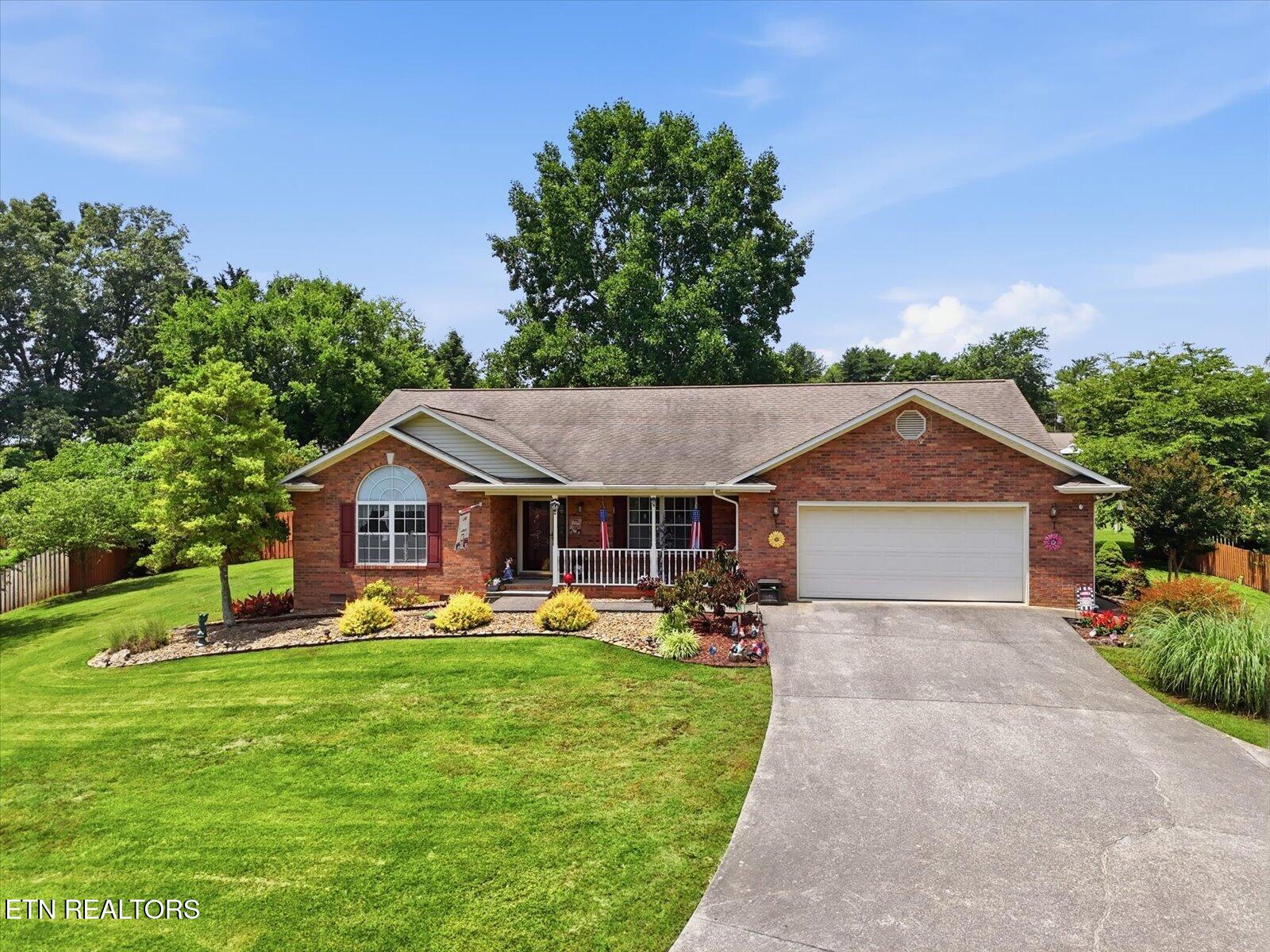 421 Sweet Briar Drive Maryville TN 37804