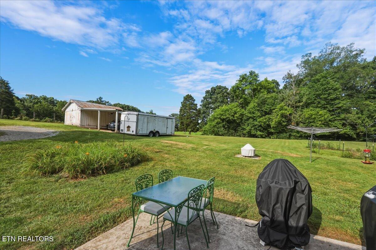 144 County Farm Road Friendsville TN 37737