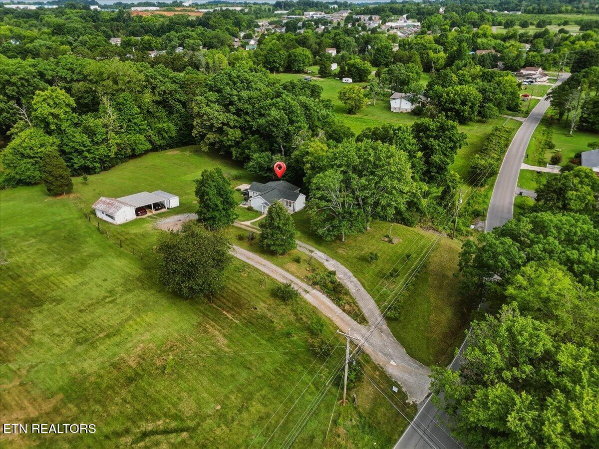 144 County Farm Road Friendsville TN 37737