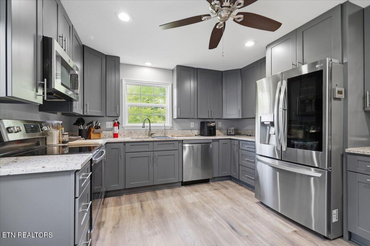 144 County Farm Road Friendsville TN 37737
