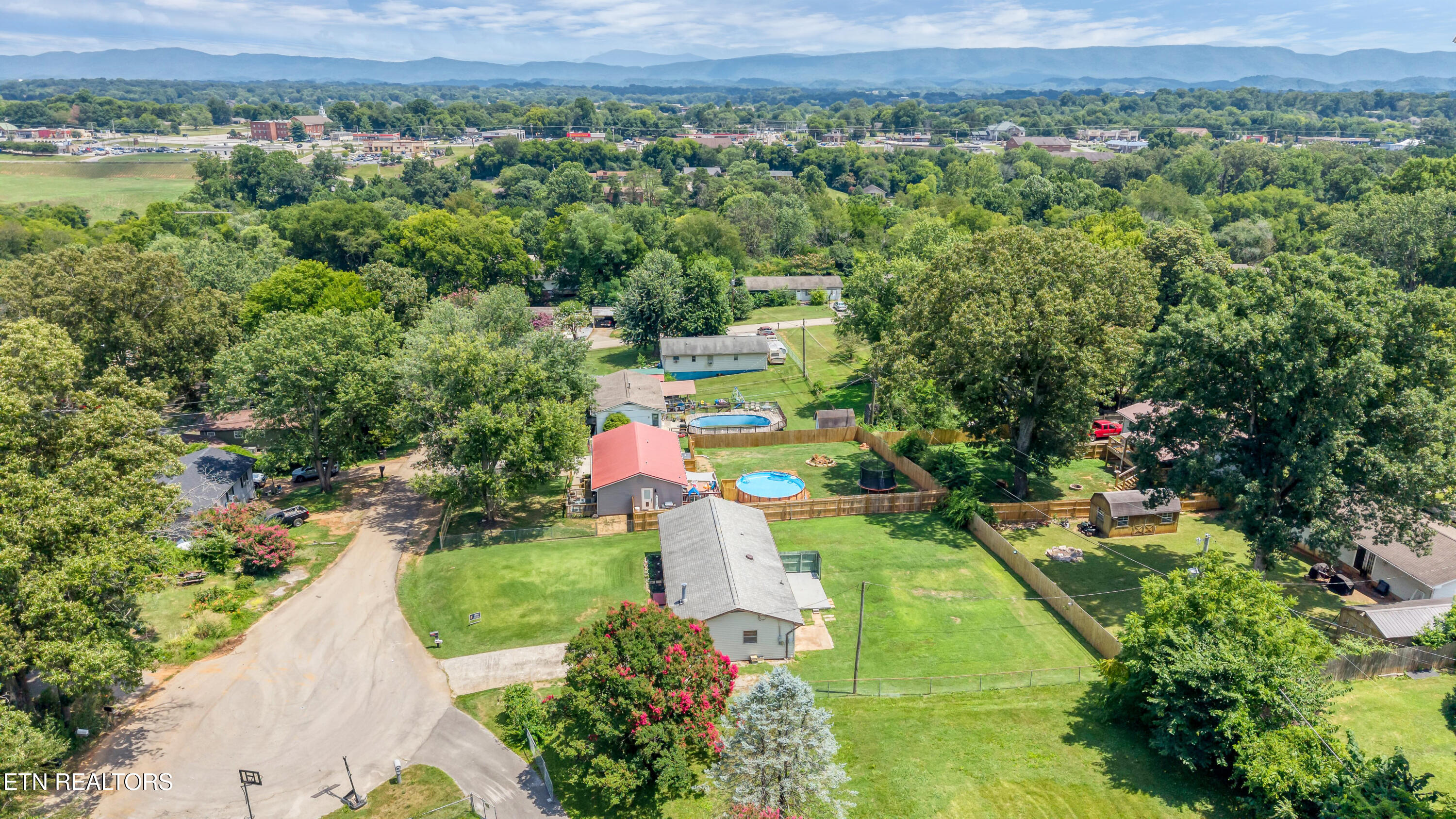 408 Ocoee Drive Maryville TN 37801