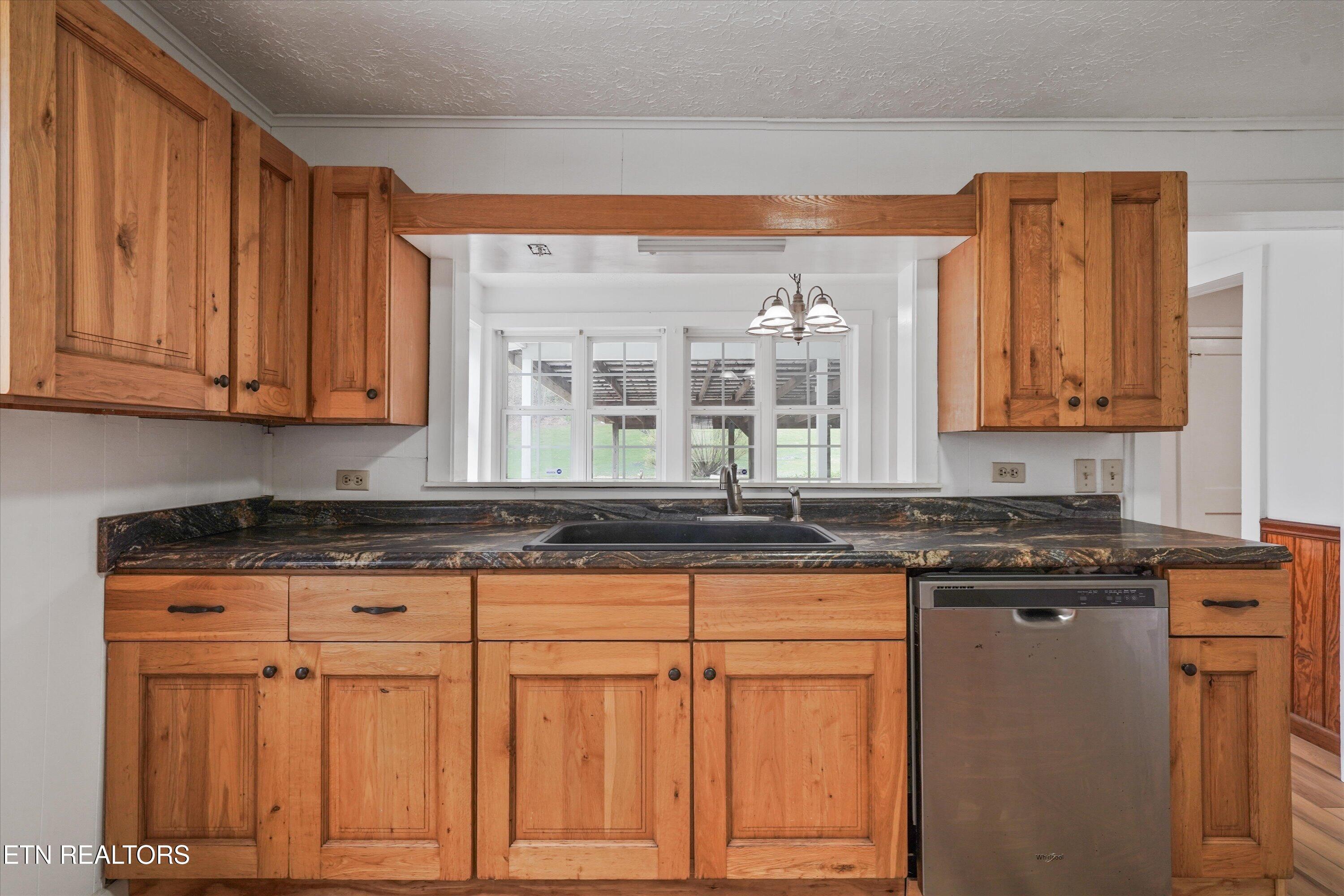 2459 Morgan County Highway Wartburg TN 37887