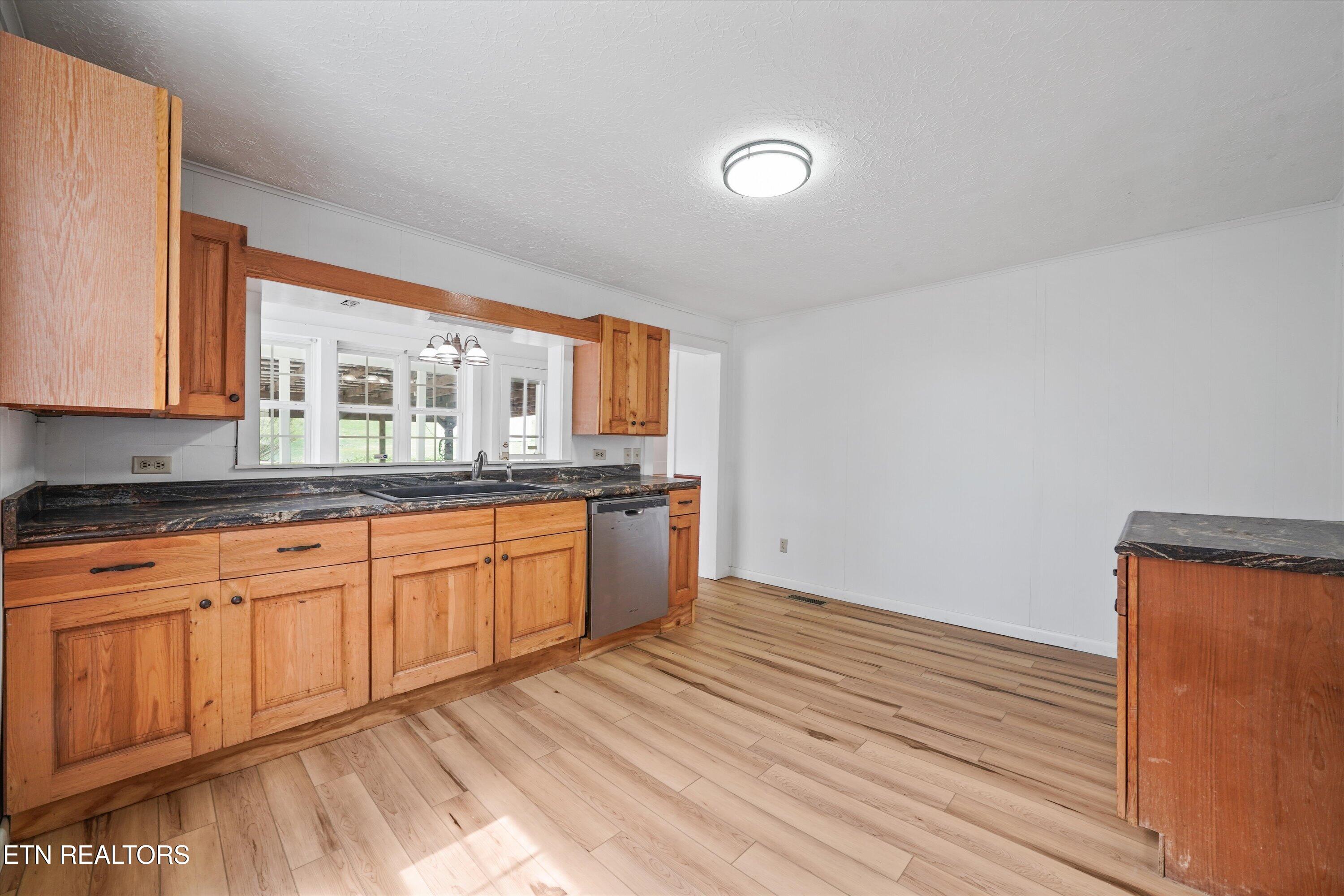 2459 Morgan County Highway Wartburg TN 37887