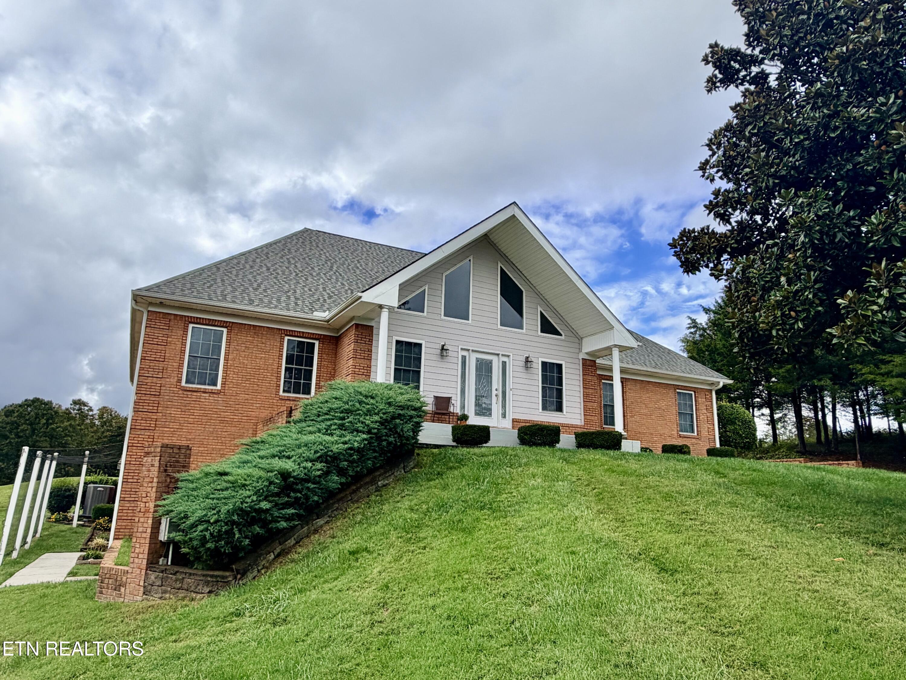 252 Links Court Tazewell TN 37879
