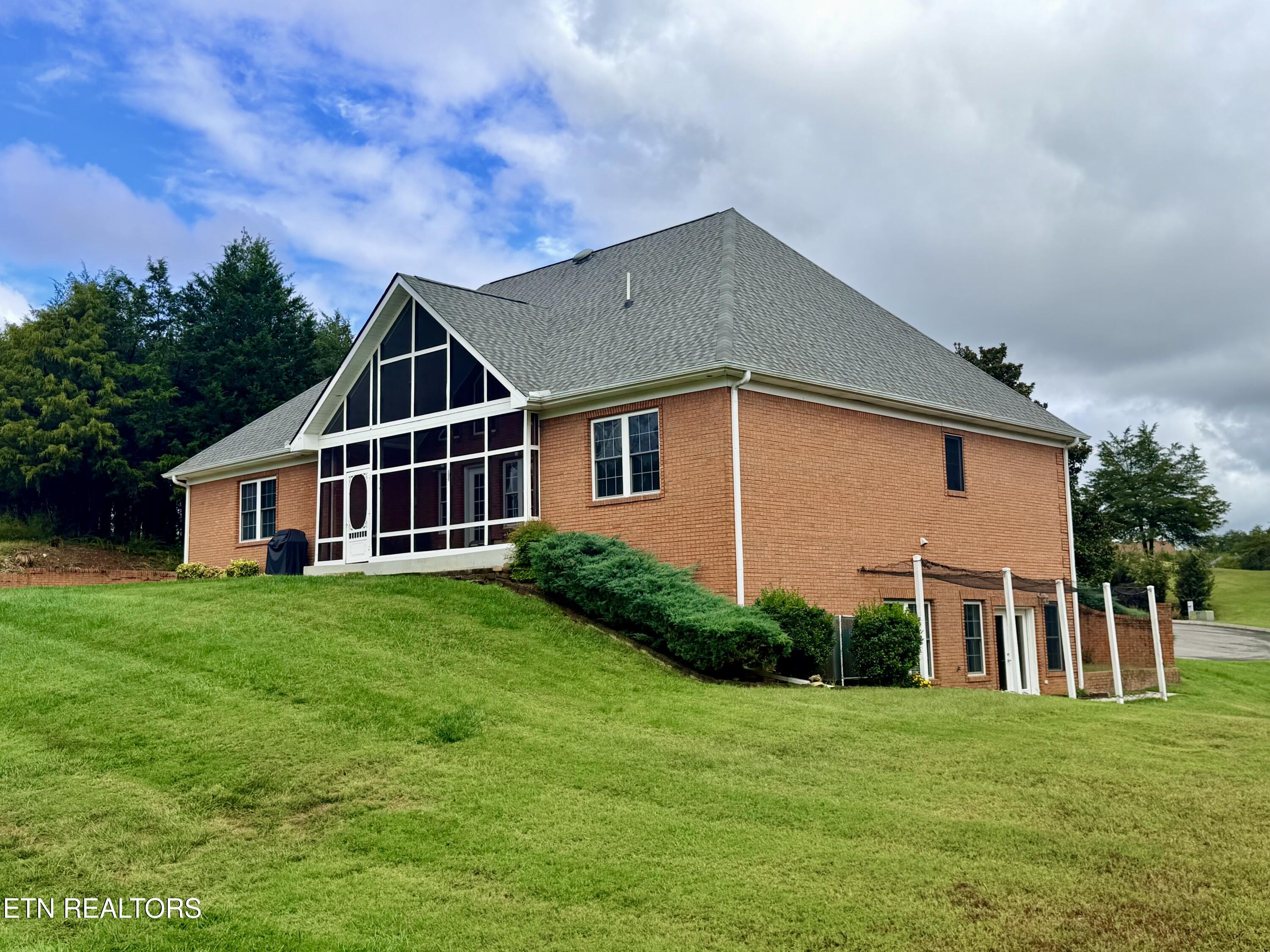 252 Links Court Tazewell TN 37879