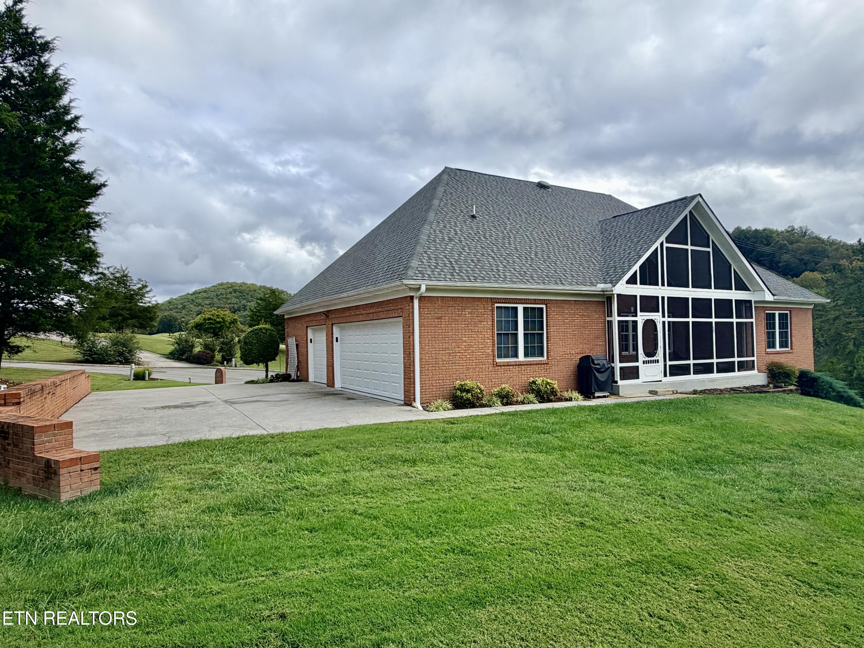 252 Links Court Tazewell TN 37879