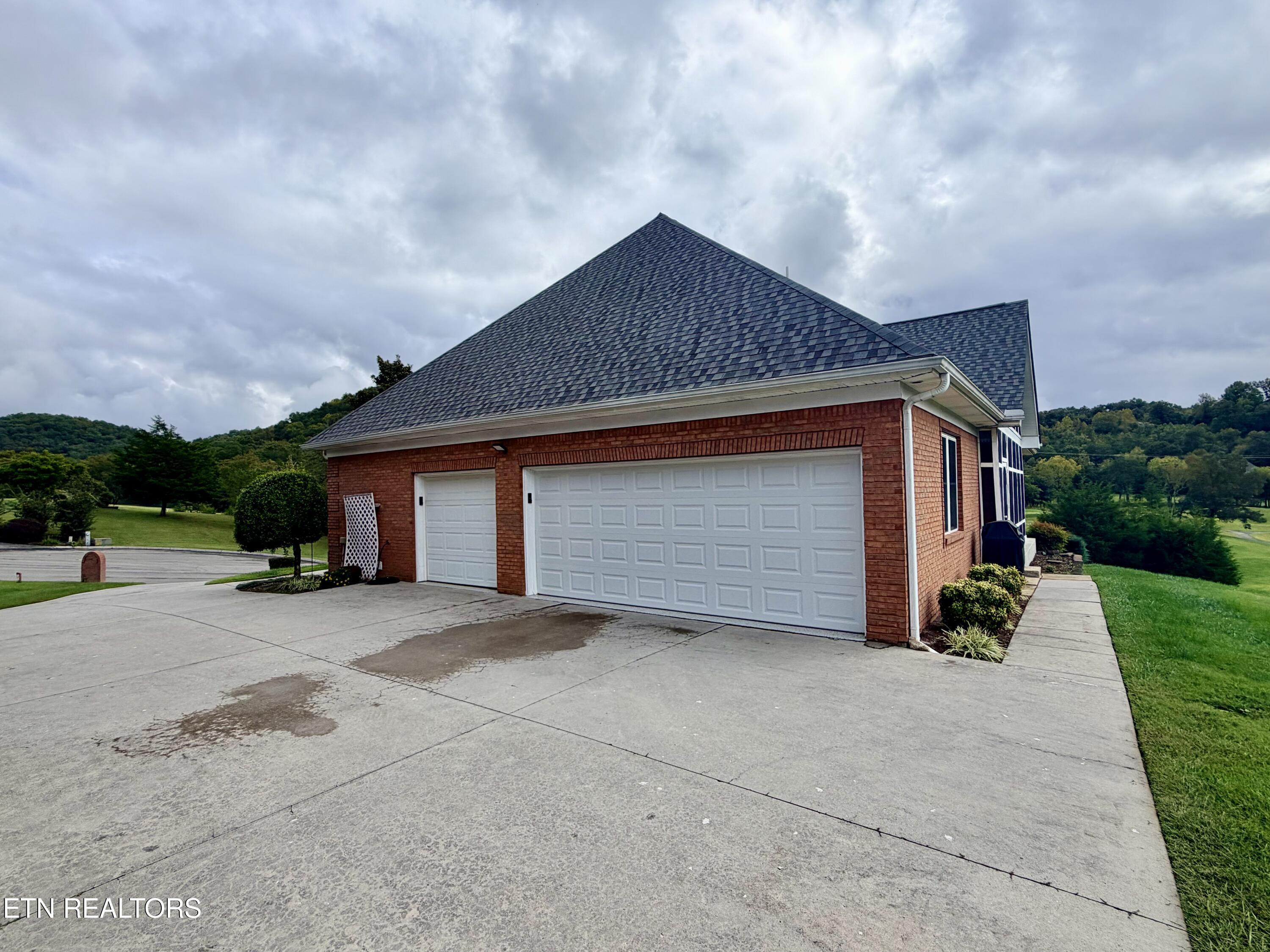 252 Links Court Tazewell TN 37879