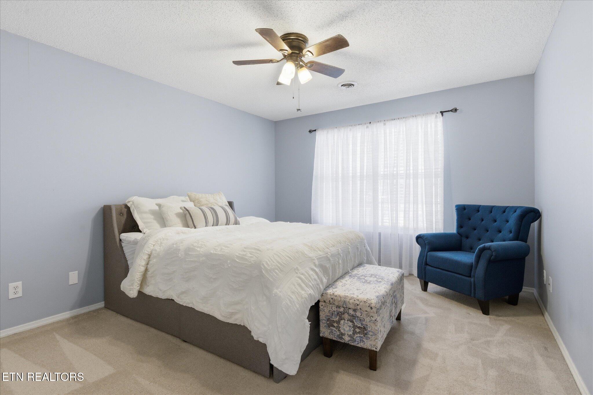 10021 Gate Post Way Knoxville TN 37931
