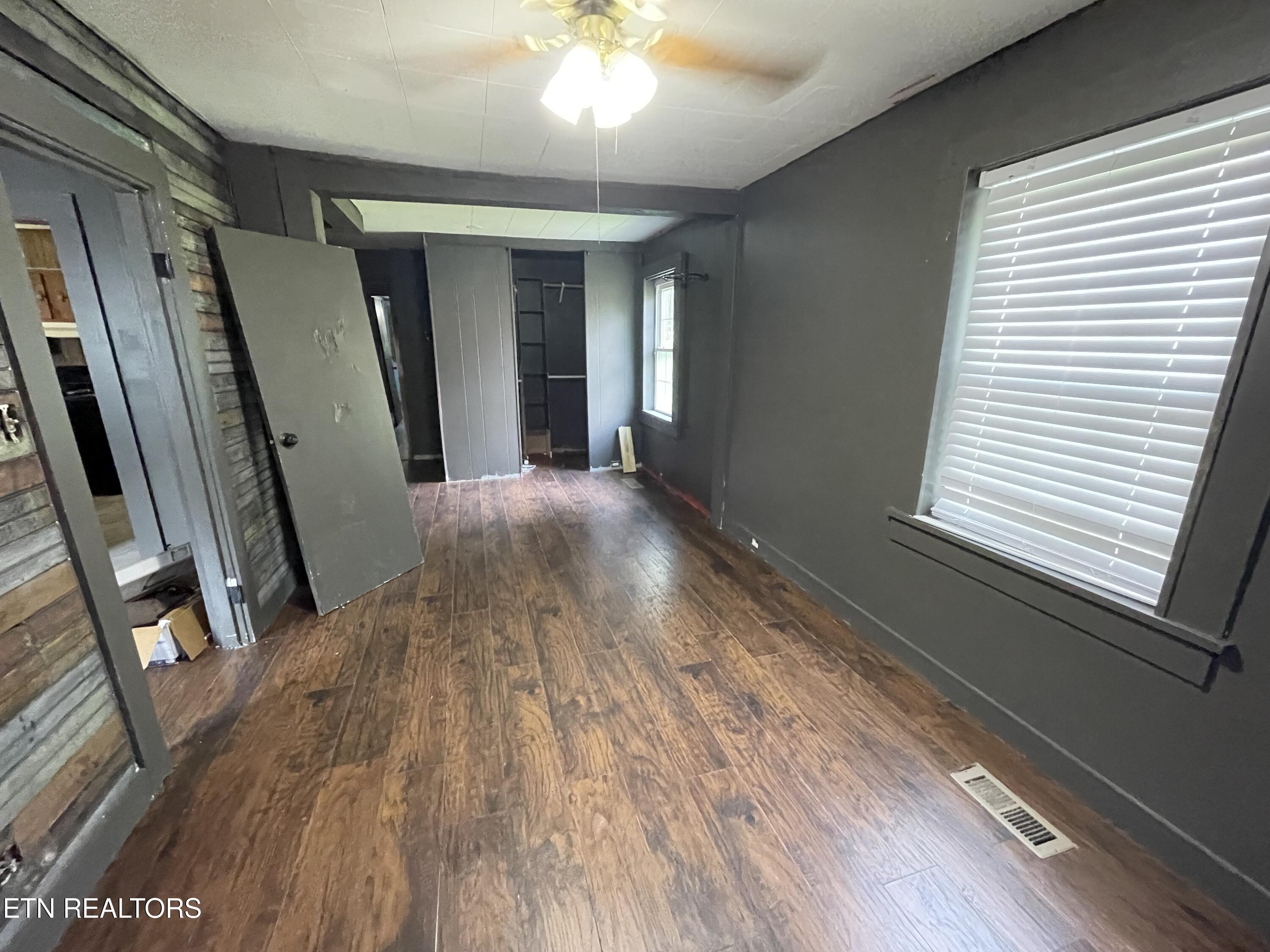 2415 Brown Avenue Knoxville TN 37917
