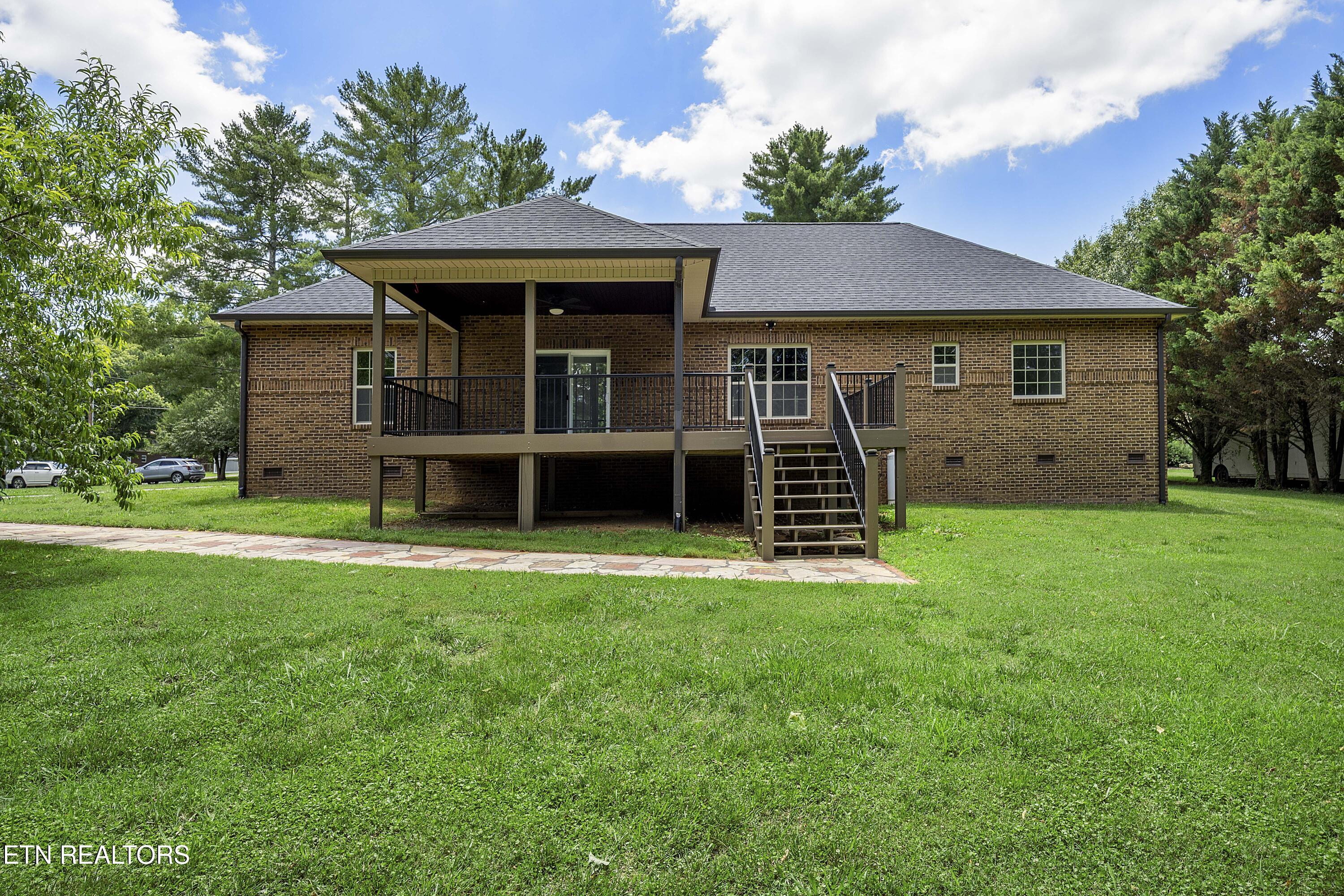 417 Londonderry Lane Maryville TN 37803