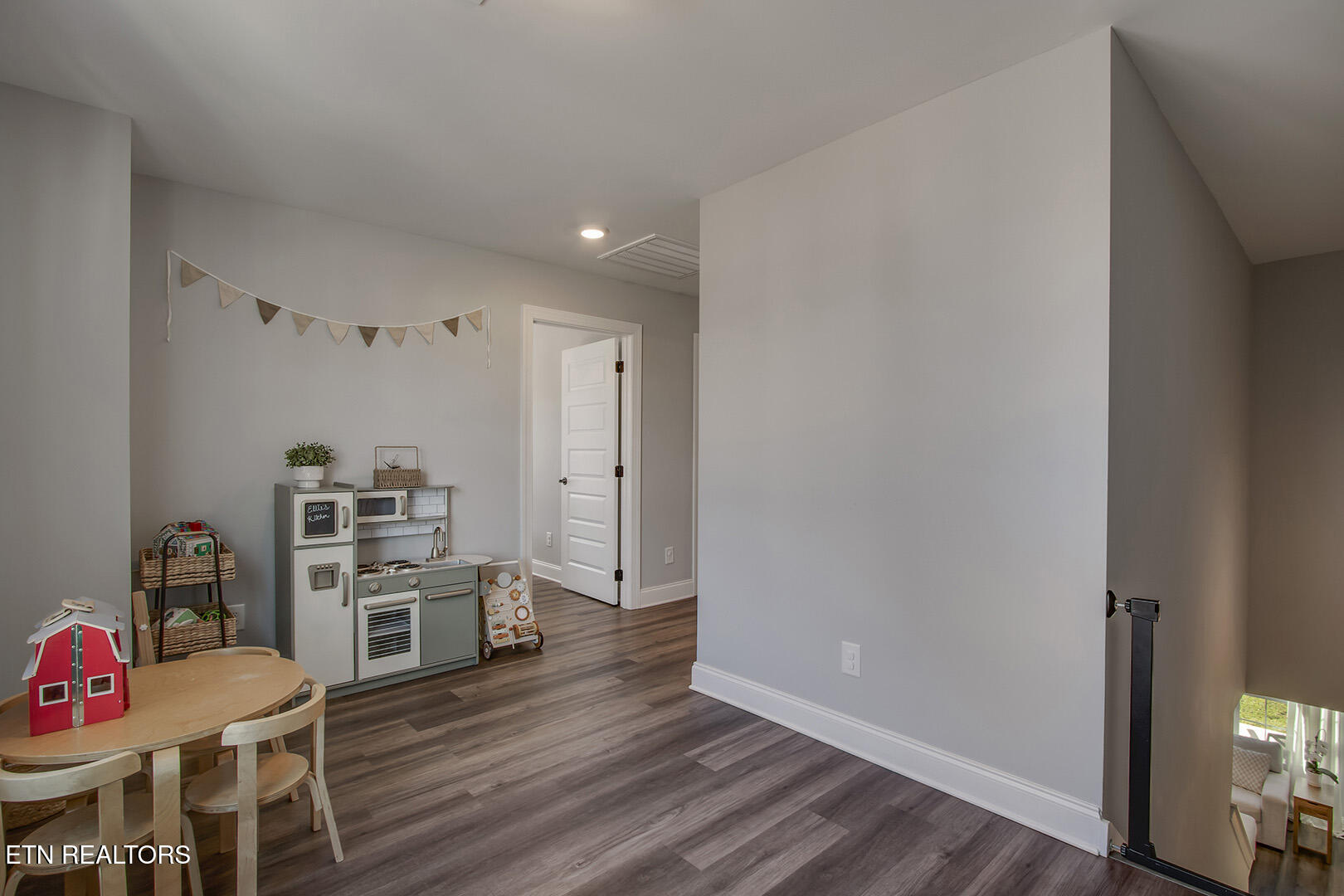 1628 Spring Berry Lane Knoxville TN 37924
