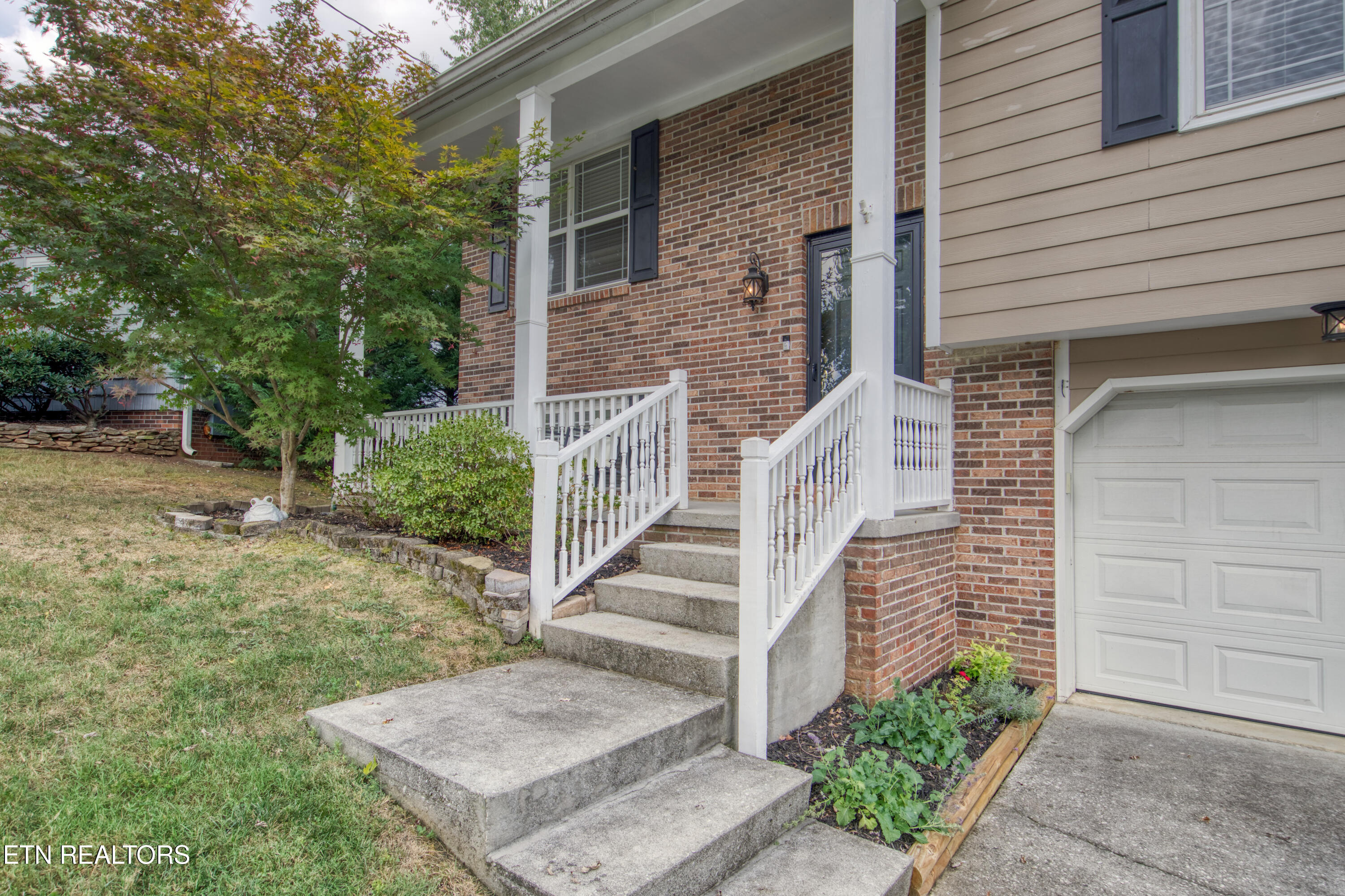 728 Summerdale Drive Knoxville TN 37934