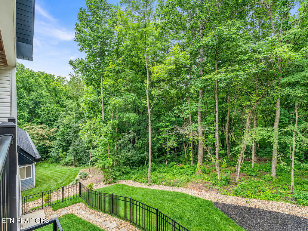 106 Daksi Way Loudon TN 37774