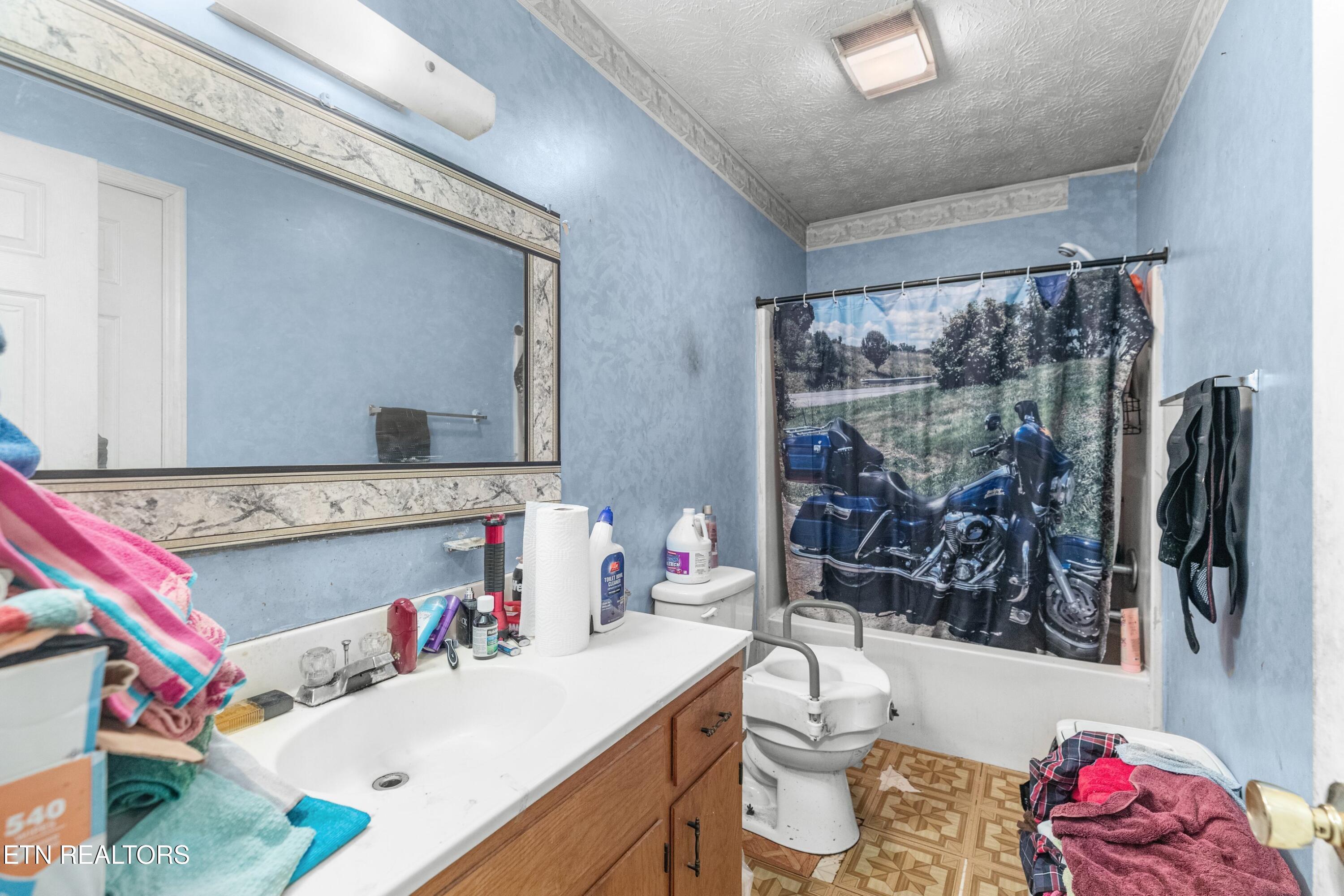 3013 Buckingham Road Greeneville TN 37745