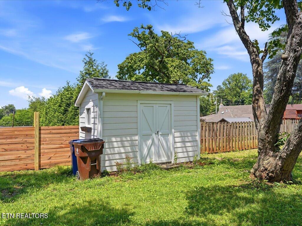 814 E Jefferson Street Jefferson City TN 37760