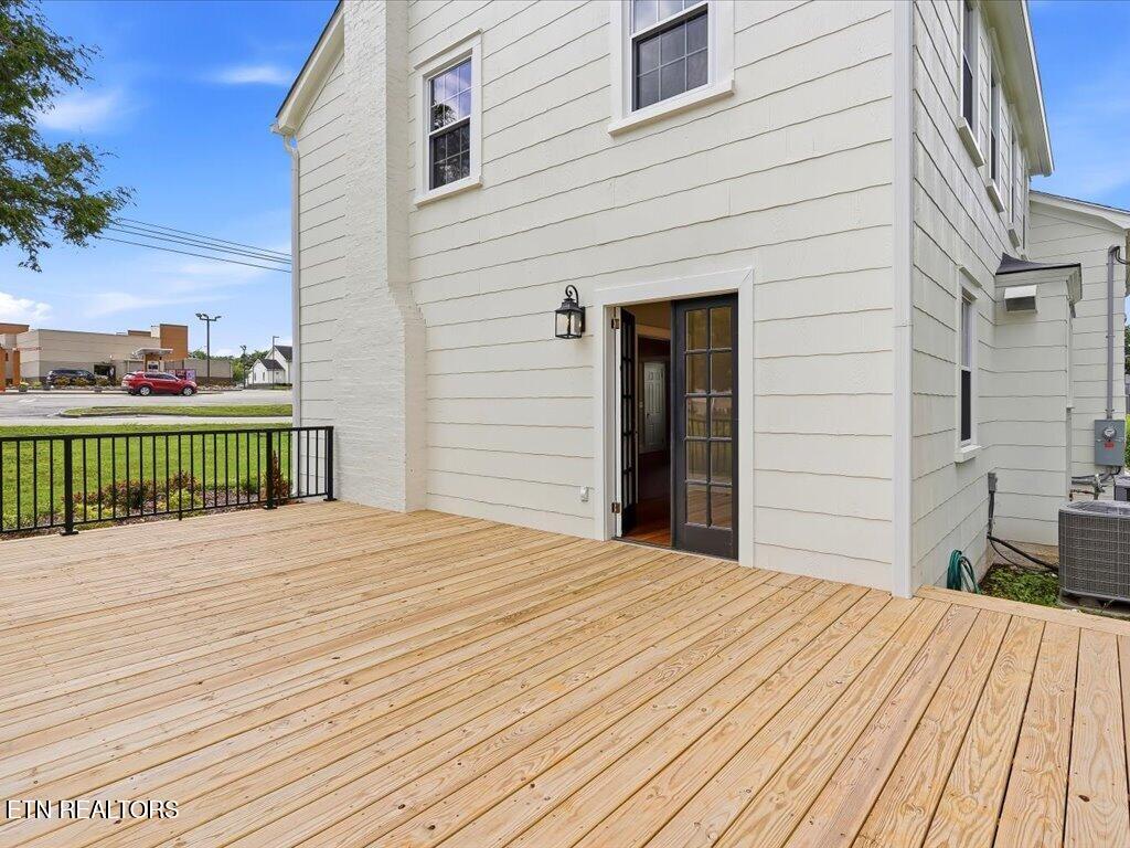814 E Jefferson Street Jefferson City TN 37760