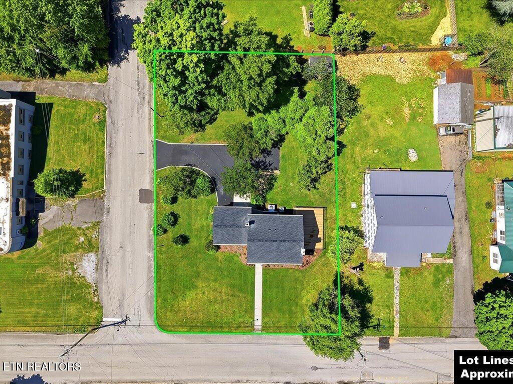 814 E Jefferson Street Jefferson City TN 37760