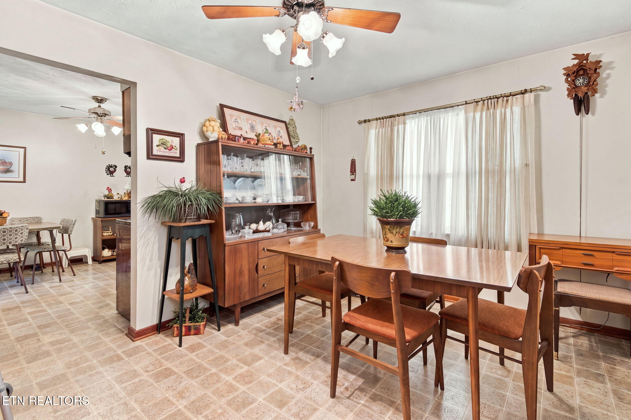 209 Oak Street Jellico TN 37762