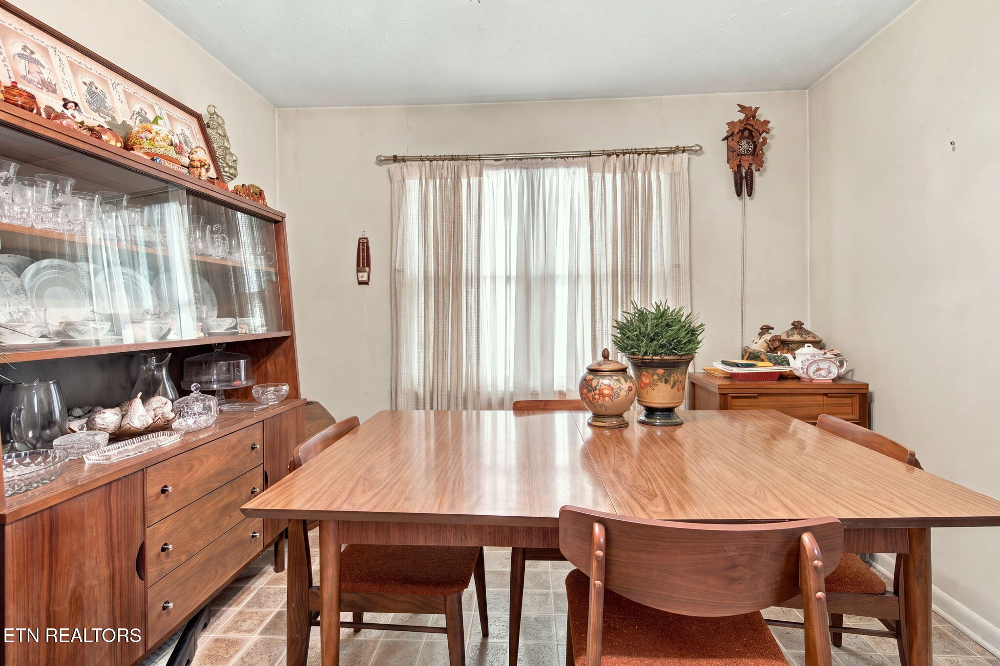 209 Oak Street Jellico TN 37762