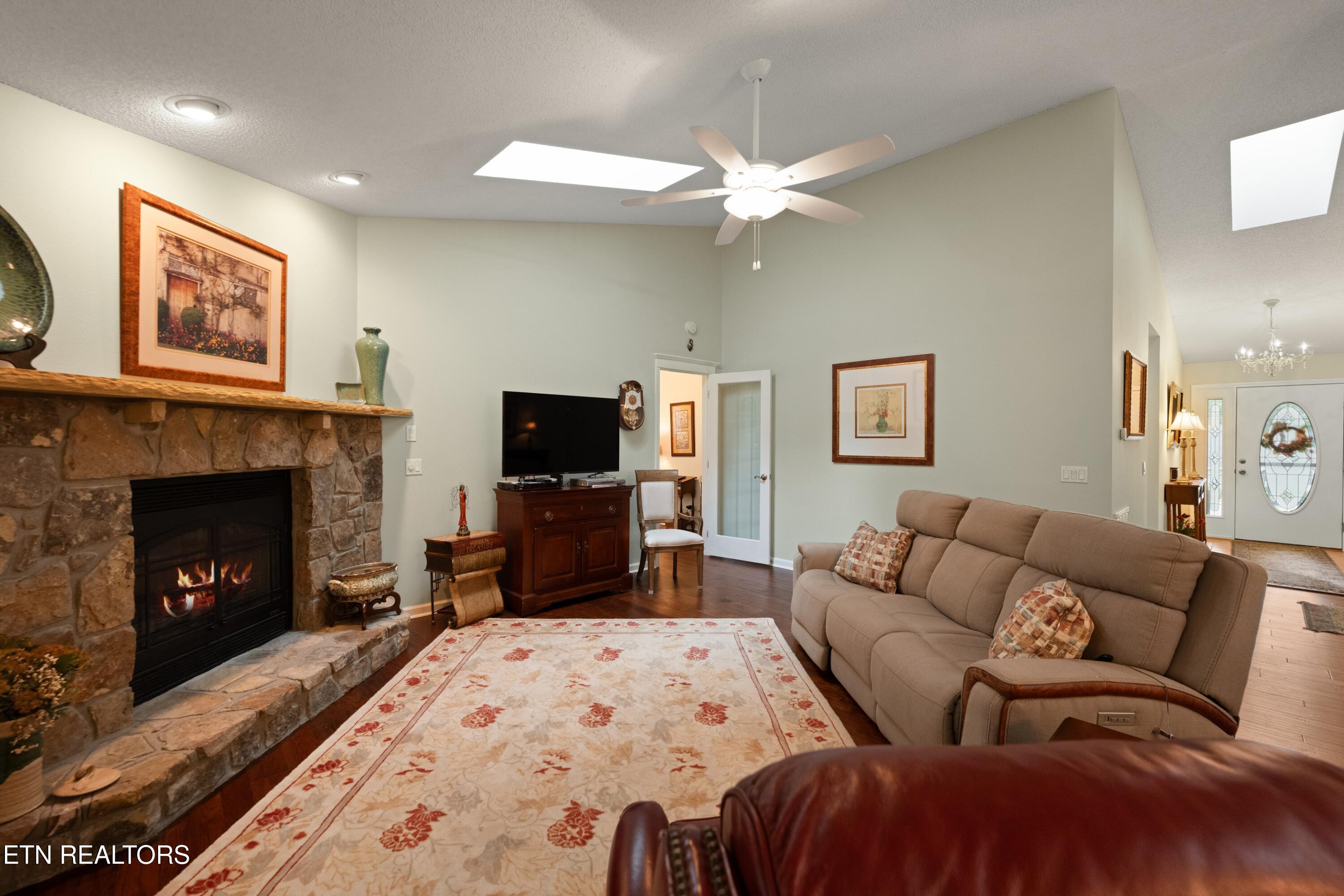 13 Kent Court Crossville TN 38558