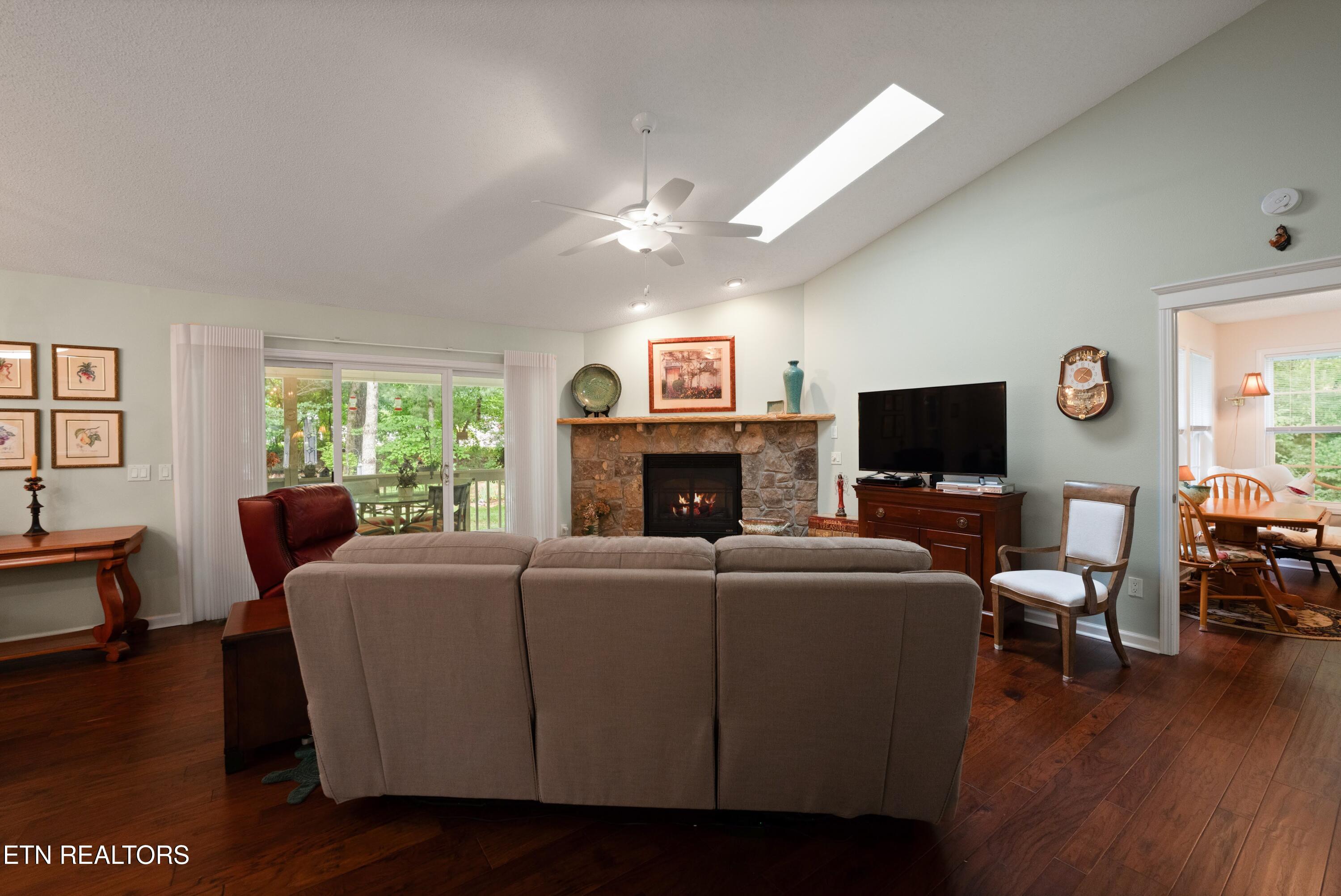 13 Kent Court Crossville TN 38558