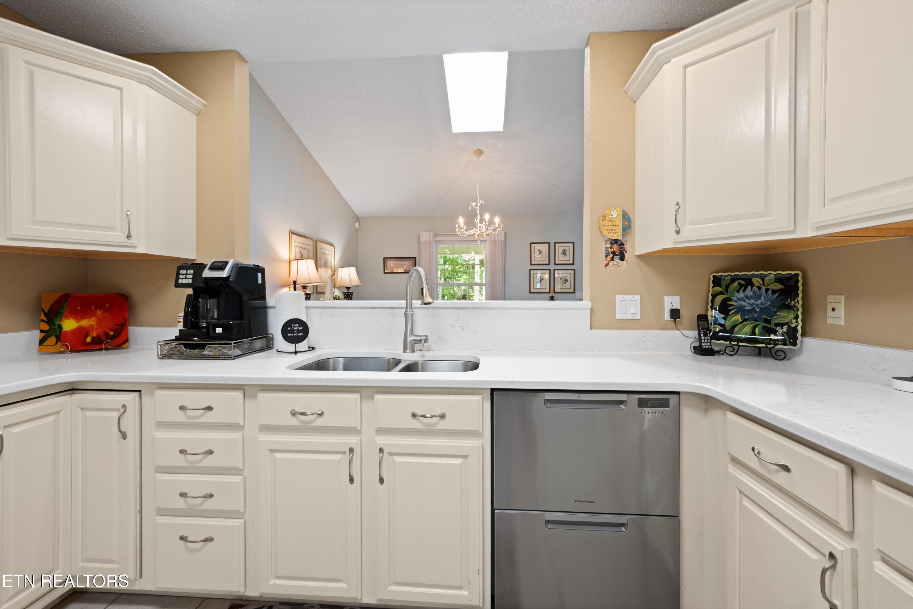 13 Kent Court Crossville TN 38558