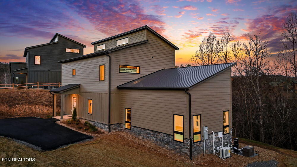 638 Ridge Top Loop Gatlinburg TN 37738