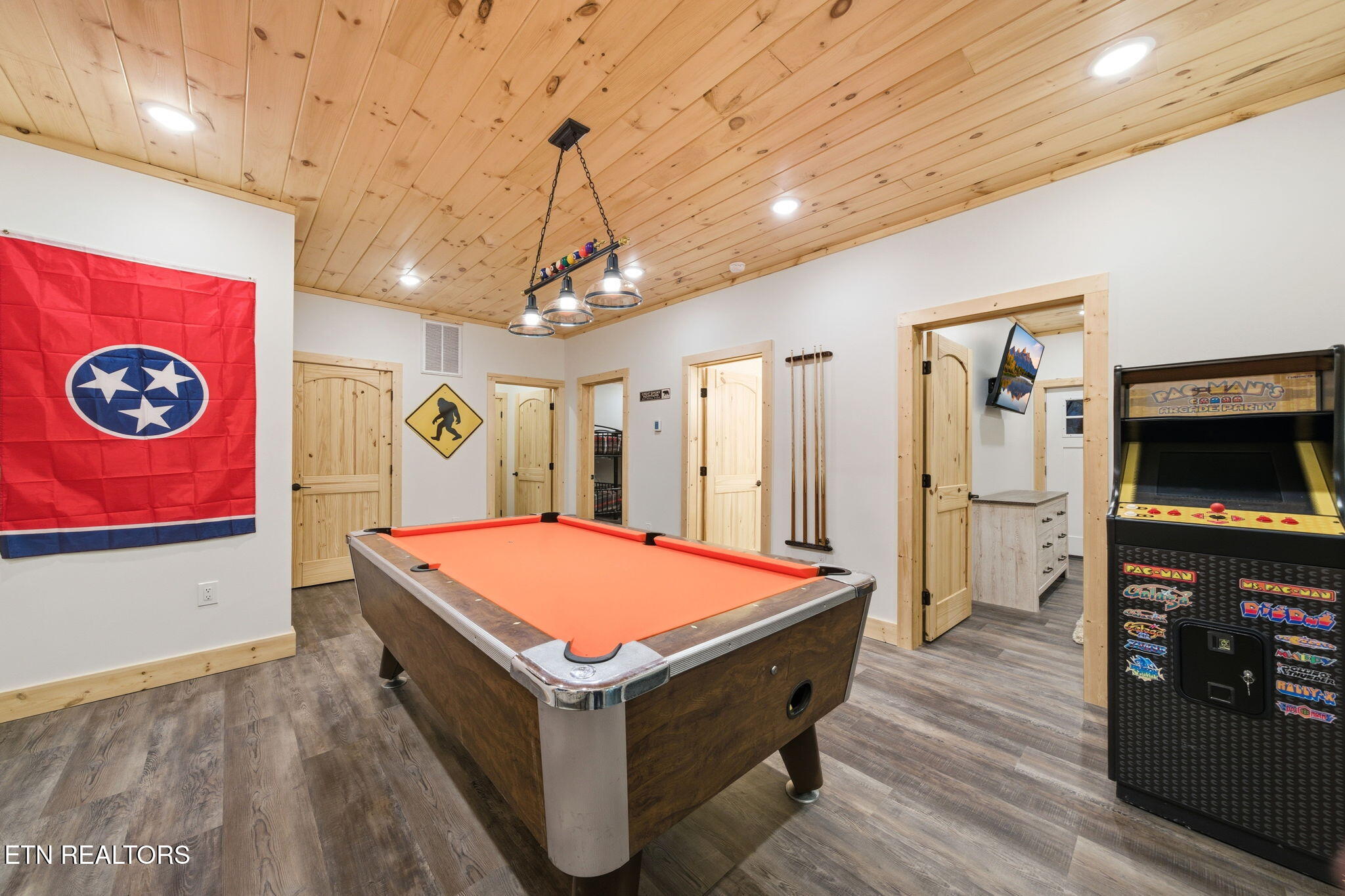 638 Ridge Top Loop Gatlinburg TN 37738