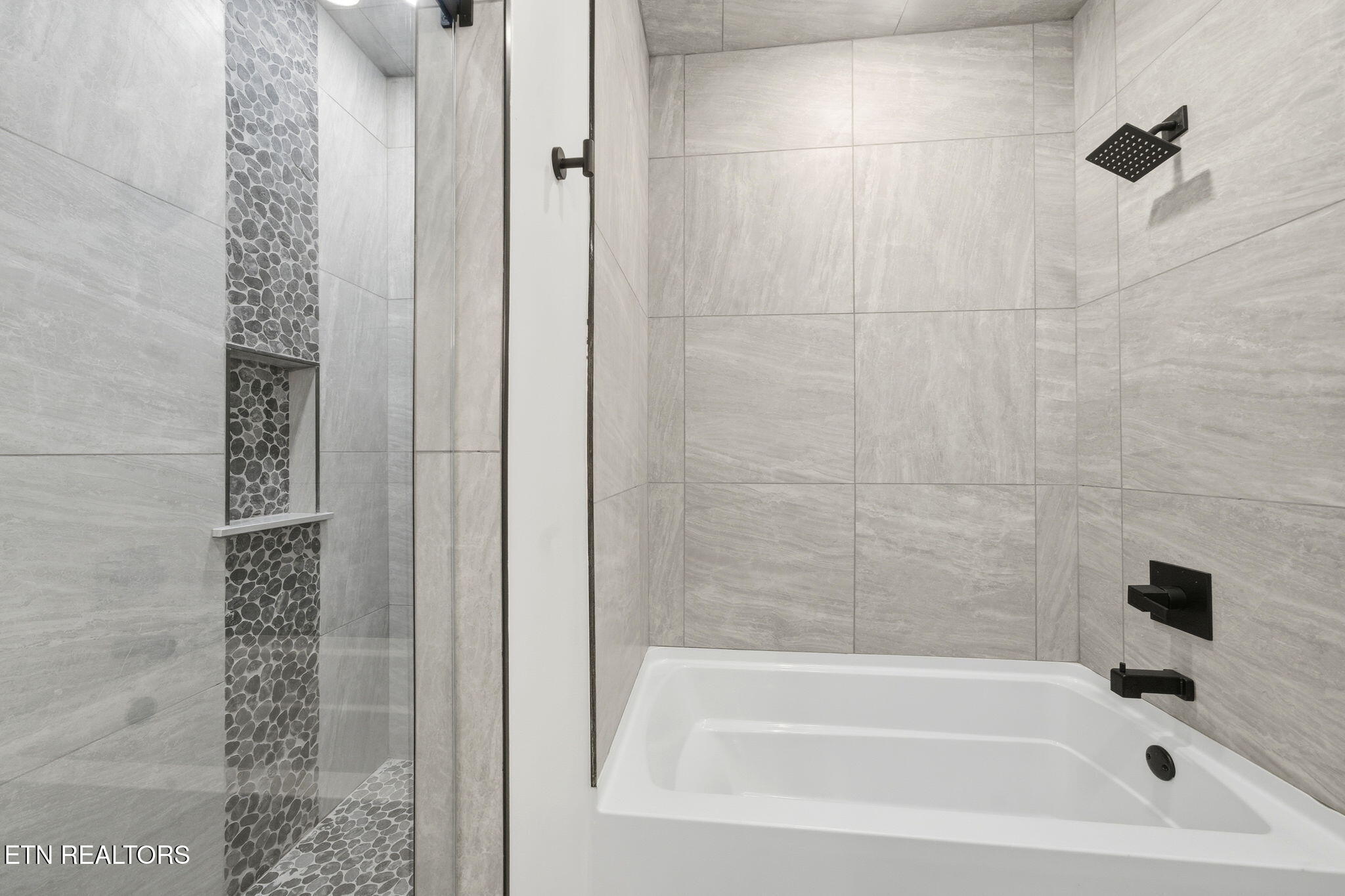 638 Ridge Top Loop Gatlinburg TN 37738