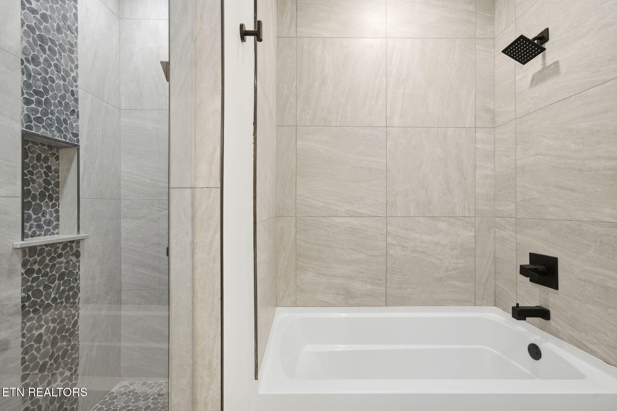 638 Ridge Top Loop Gatlinburg TN 37738