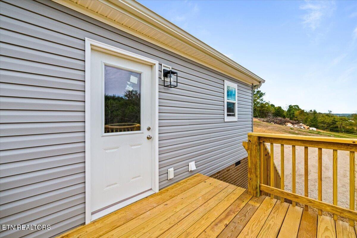 352 Bland Road Clinton TN 37716