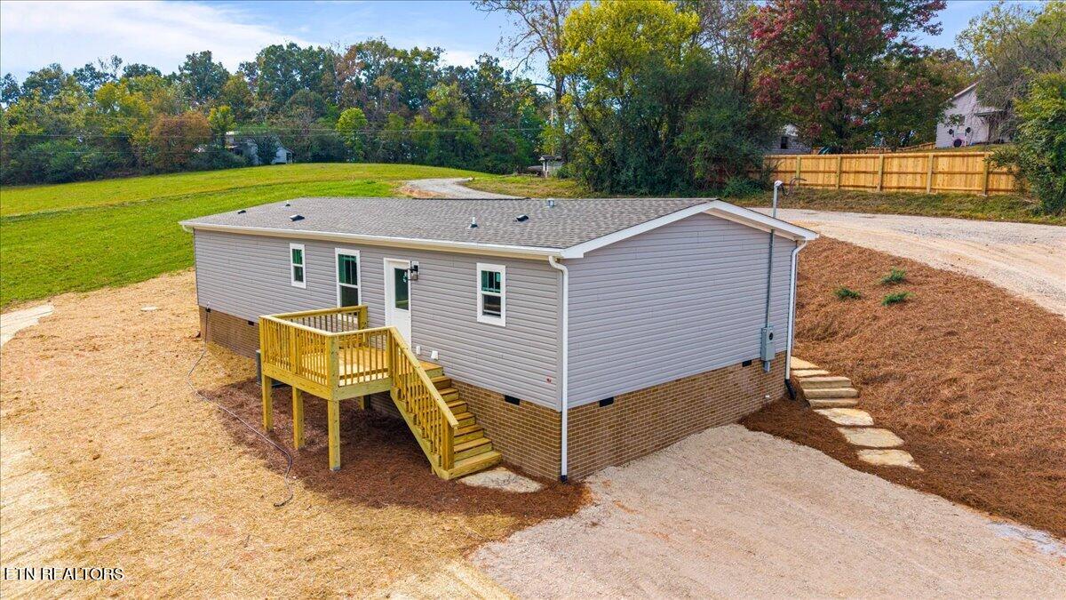 352 Bland Road Clinton TN 37716