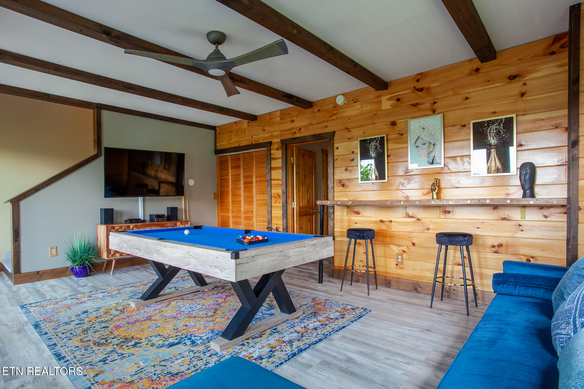 920 Falcon View Way Sevierville TN 37862