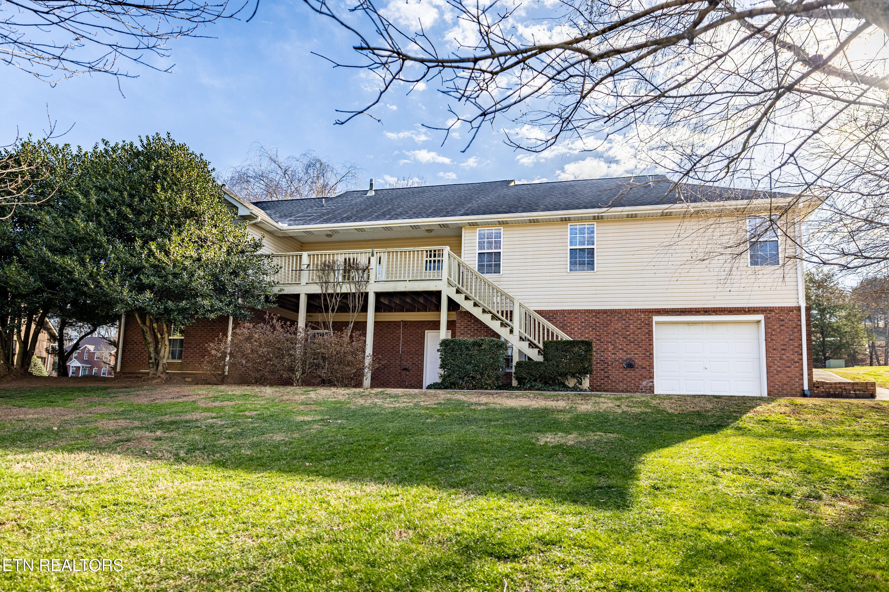 2447 Whisper Creek Drive Friendsville TN 37737
