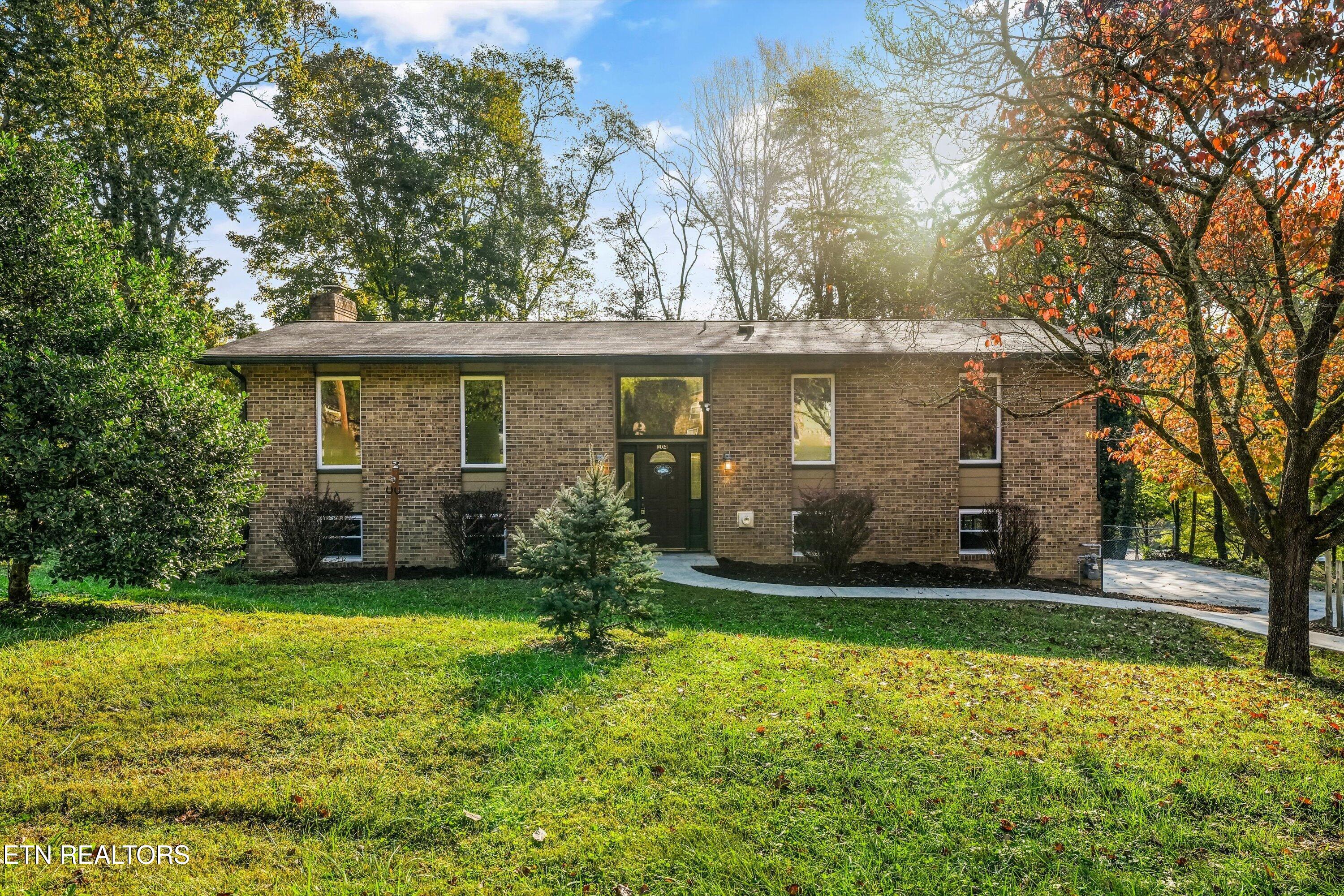 104 Newport Drive Oak Ridge TN 37830