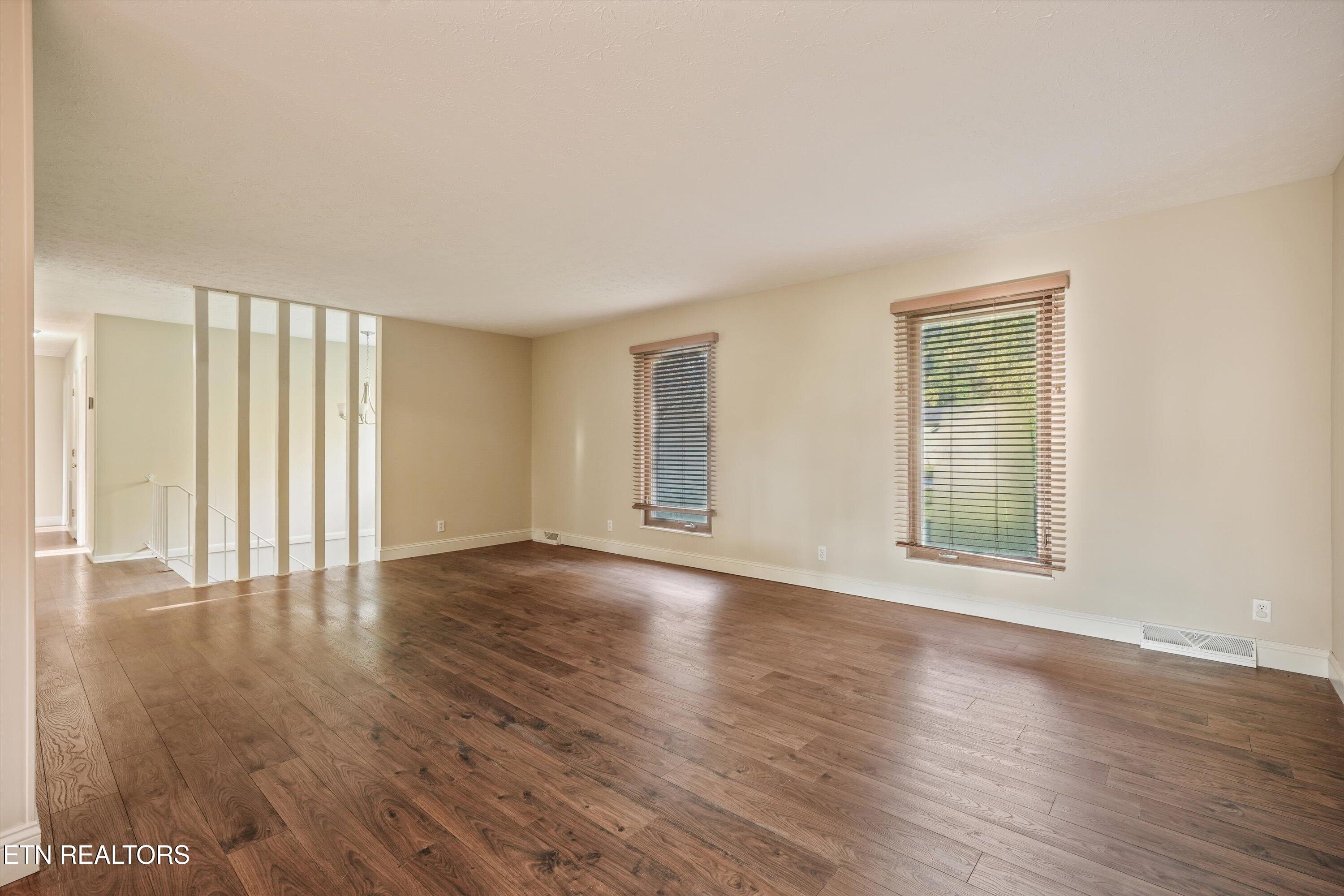 104 Newport Drive Oak Ridge TN 37830