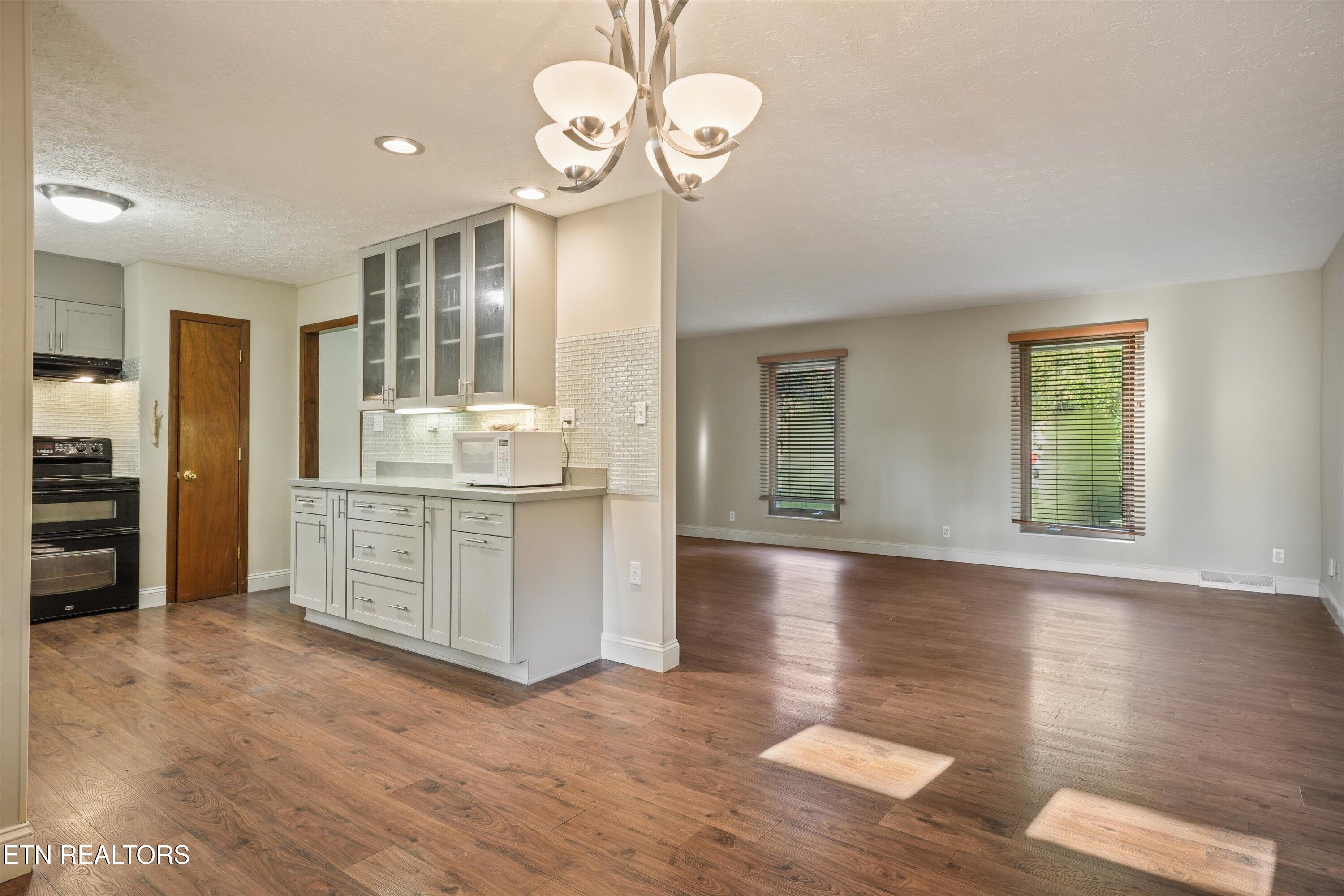 104 Newport Drive Oak Ridge TN 37830