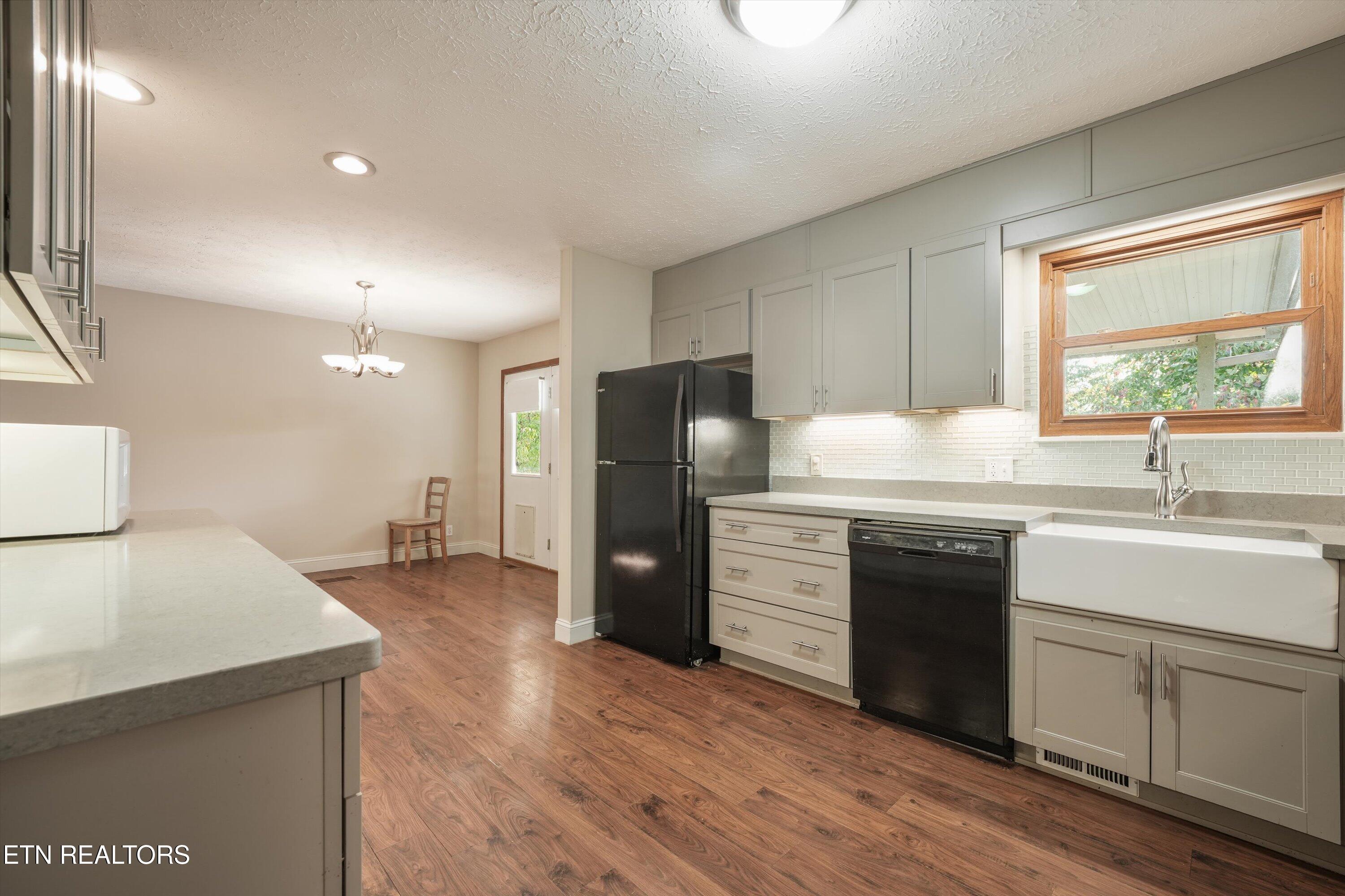 104 Newport Drive Oak Ridge TN 37830