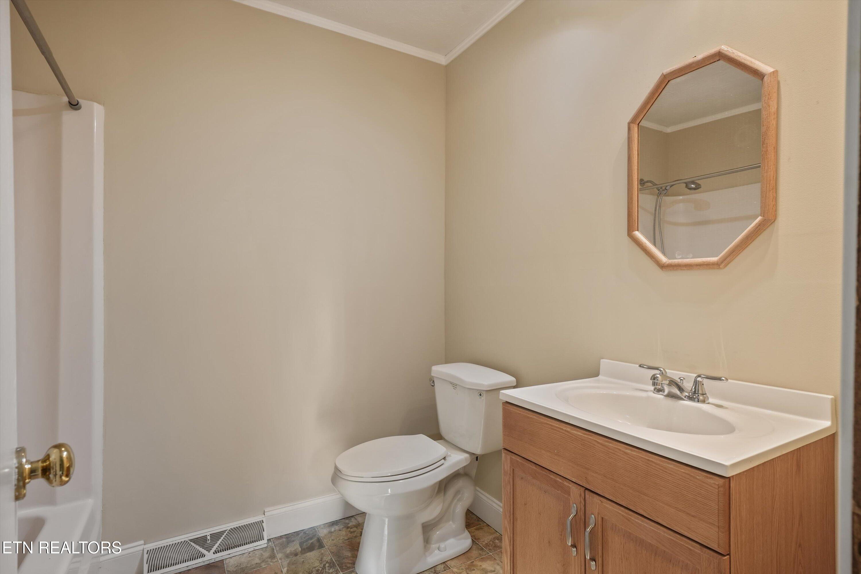 104 Newport Drive Oak Ridge TN 37830