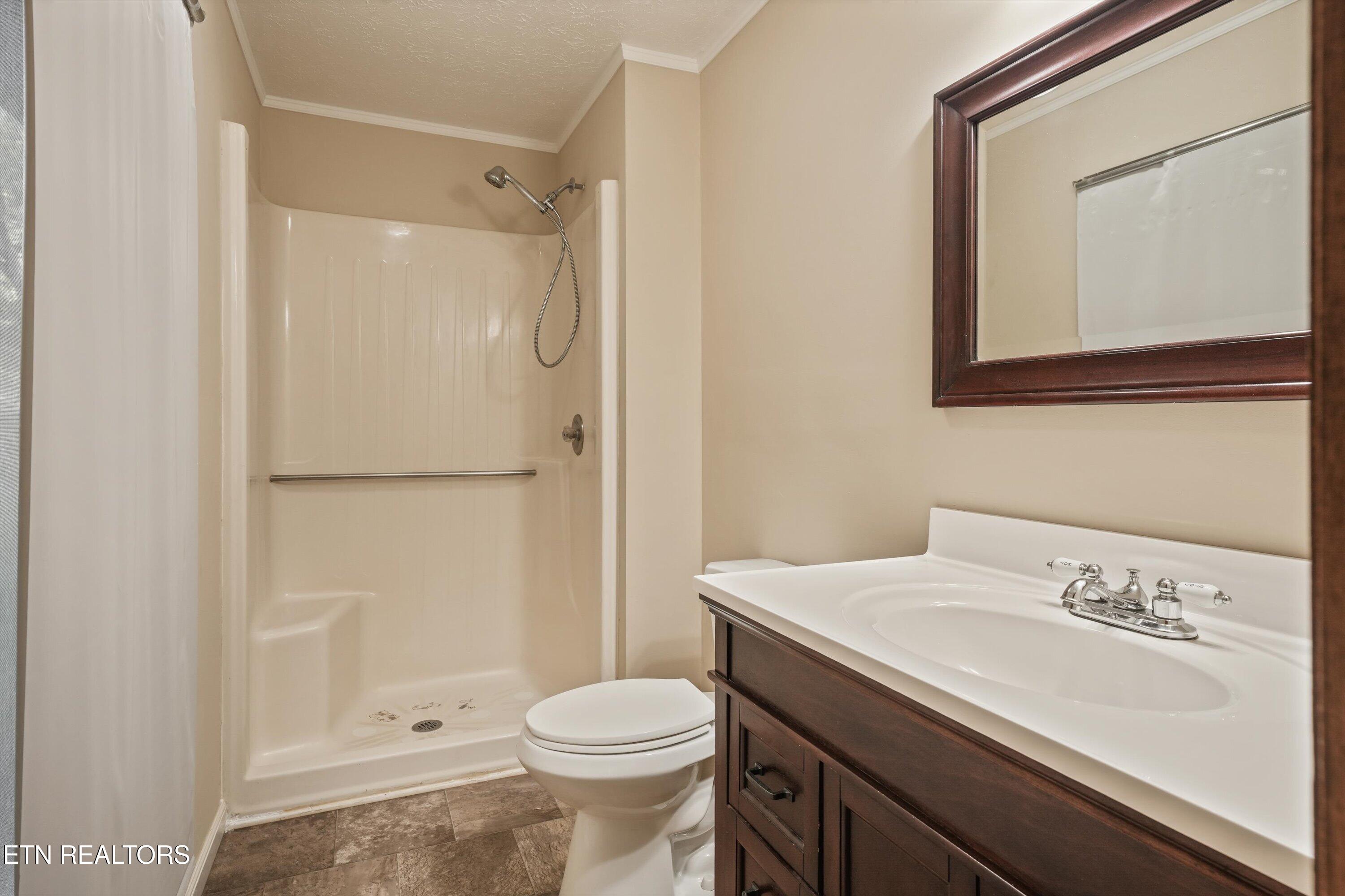 104 Newport Drive Oak Ridge TN 37830