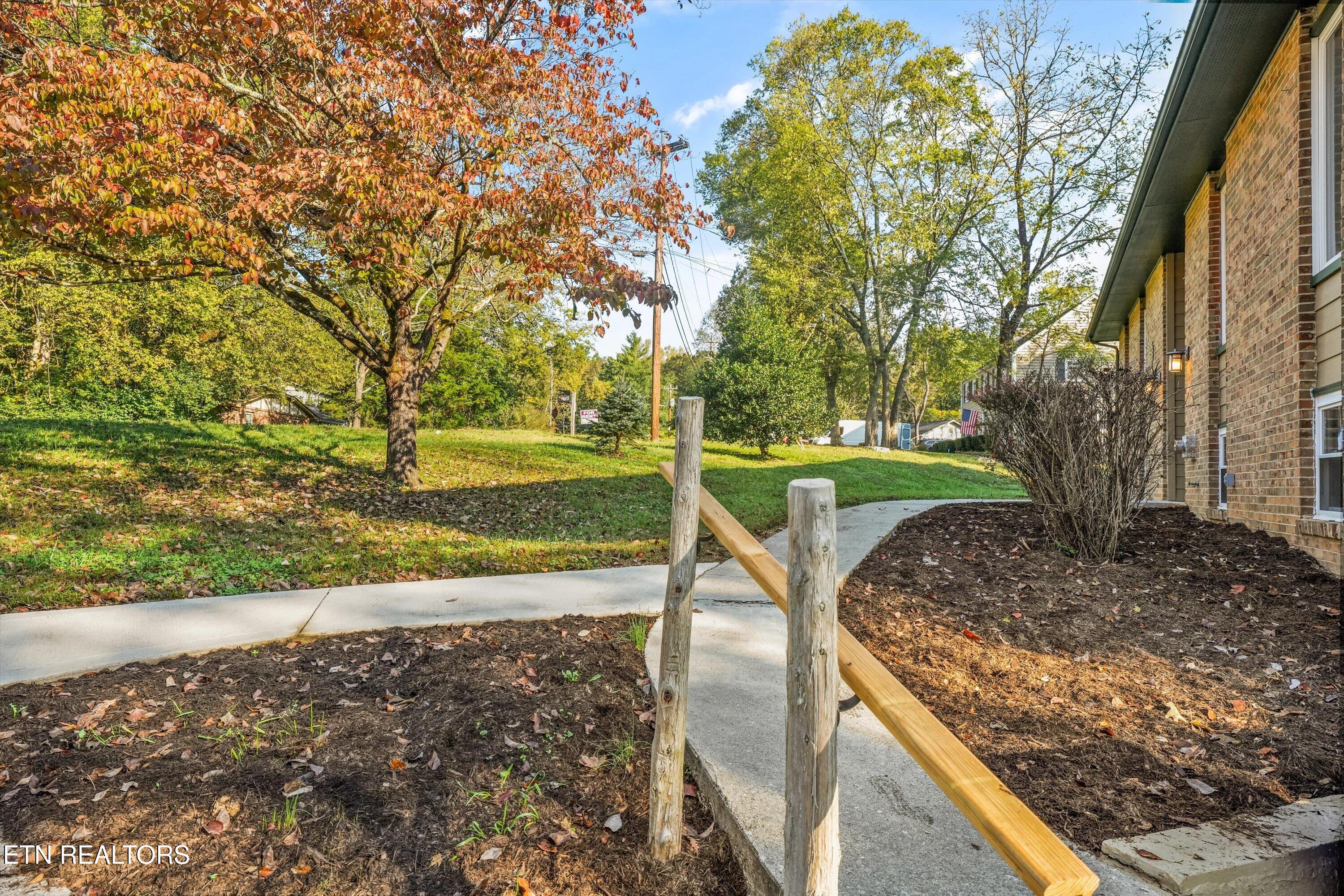 104 Newport Drive Oak Ridge TN 37830