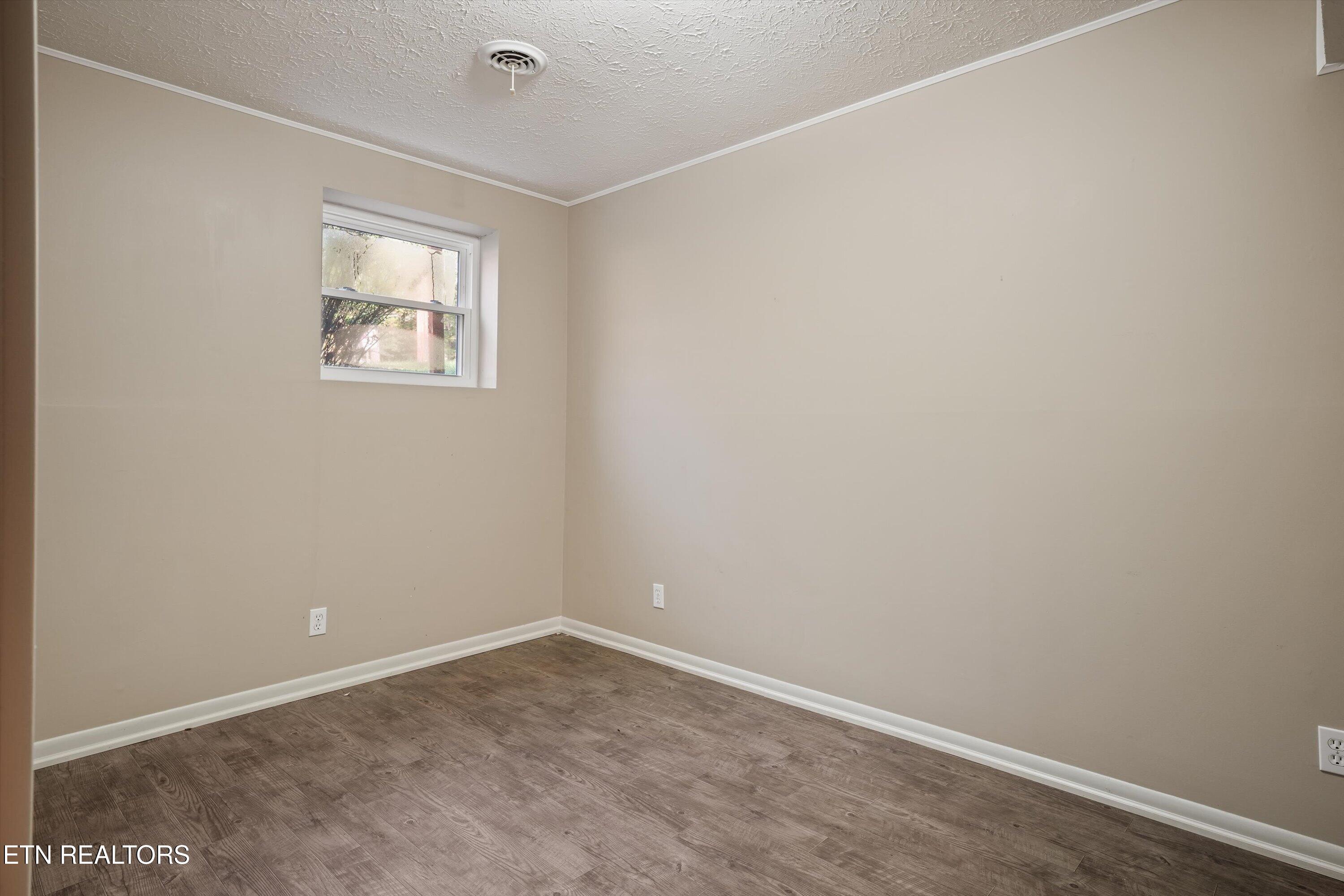 104 Newport Drive Oak Ridge TN 37830