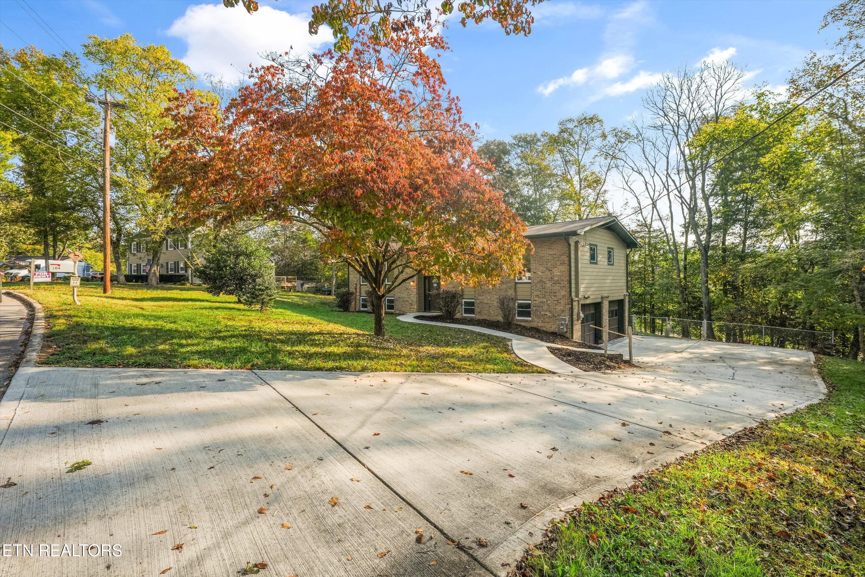 104 Newport Drive Oak Ridge TN 37830