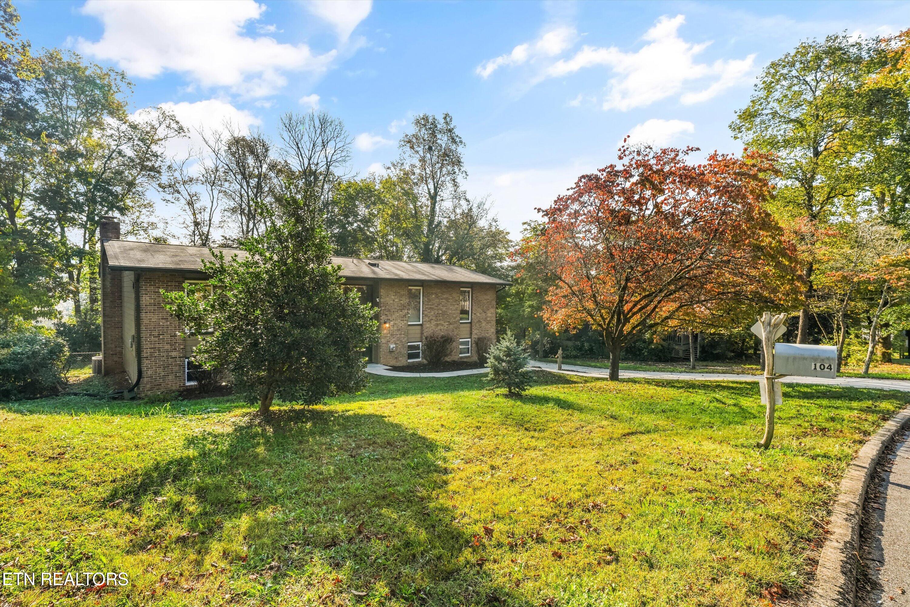 104 Newport Drive Oak Ridge TN 37830