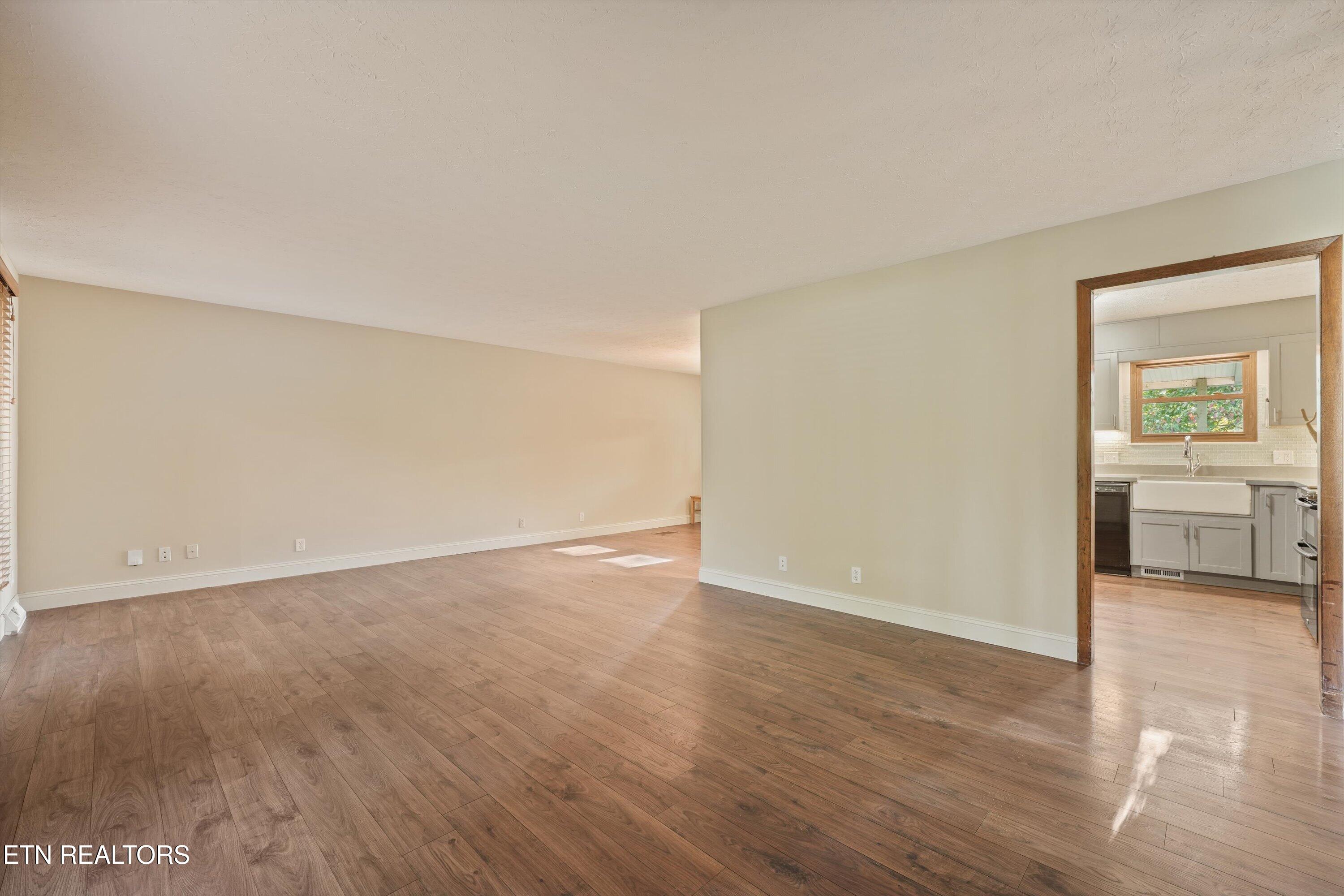 104 Newport Drive Oak Ridge TN 37830