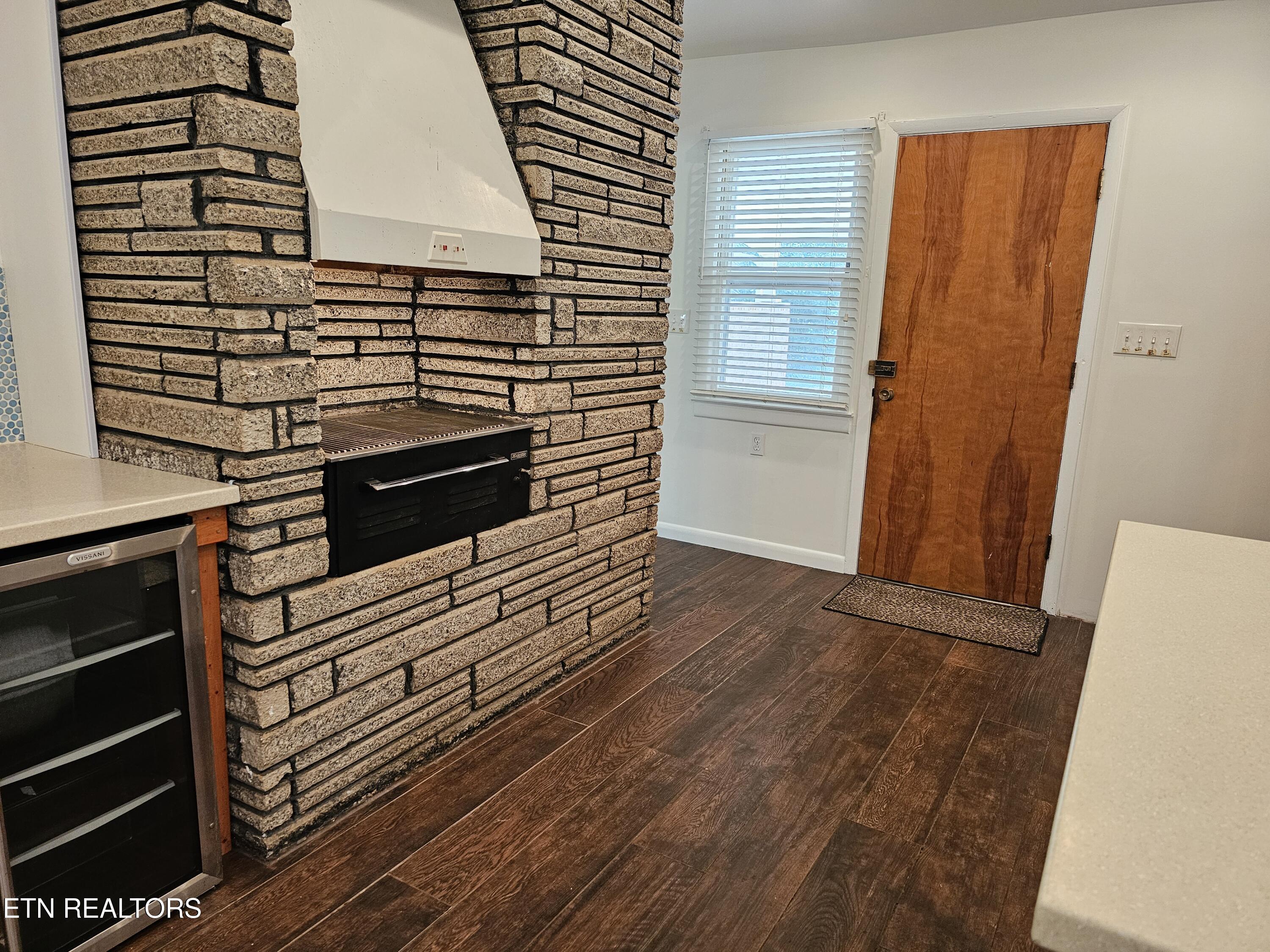 899 W Outer Drive Oak Ridge TN 37830